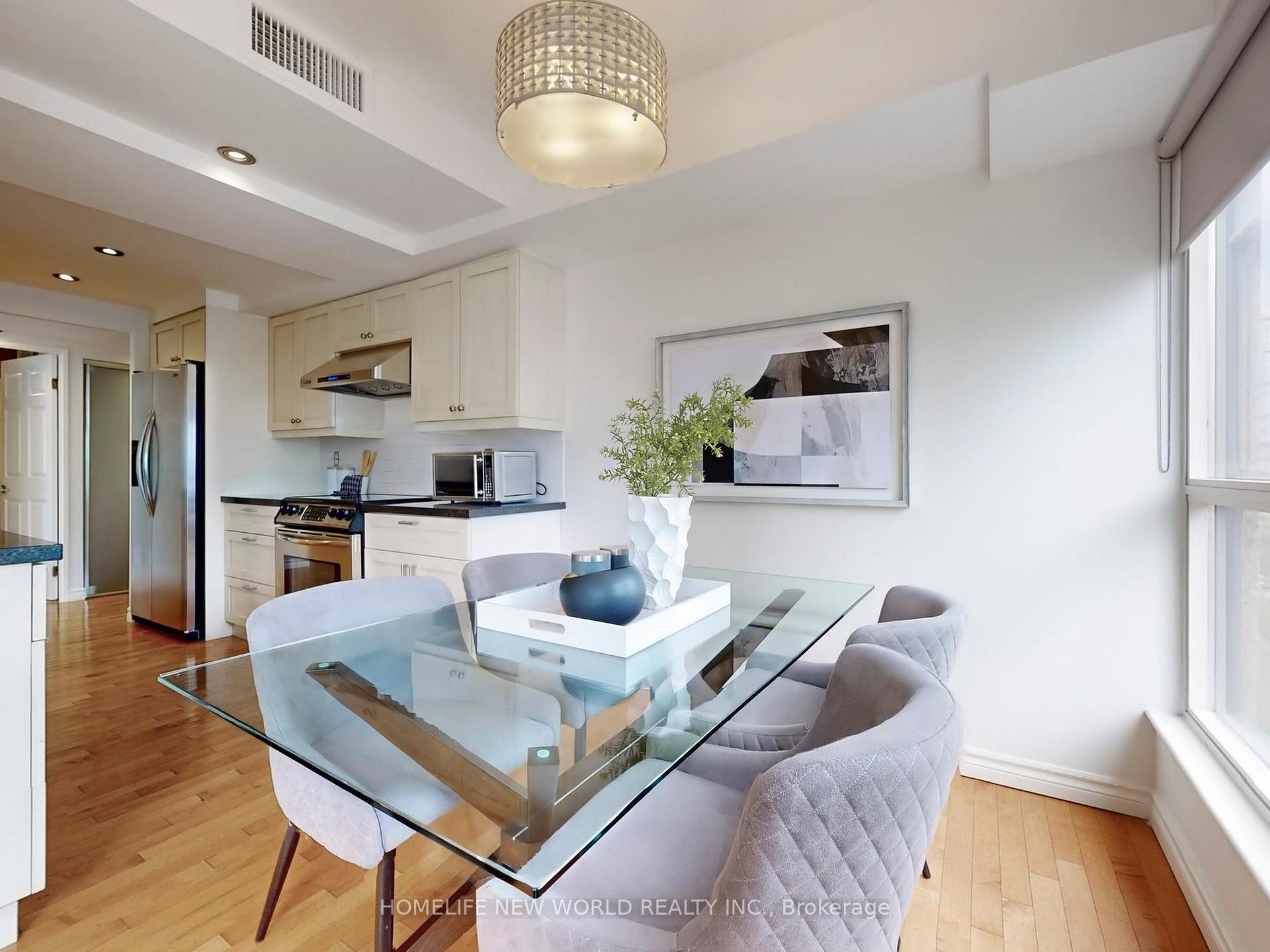 Photo 13 of Unit 1206, 7 Carlton Street, Toronto, Church-Yonge Corridor — HOMEH