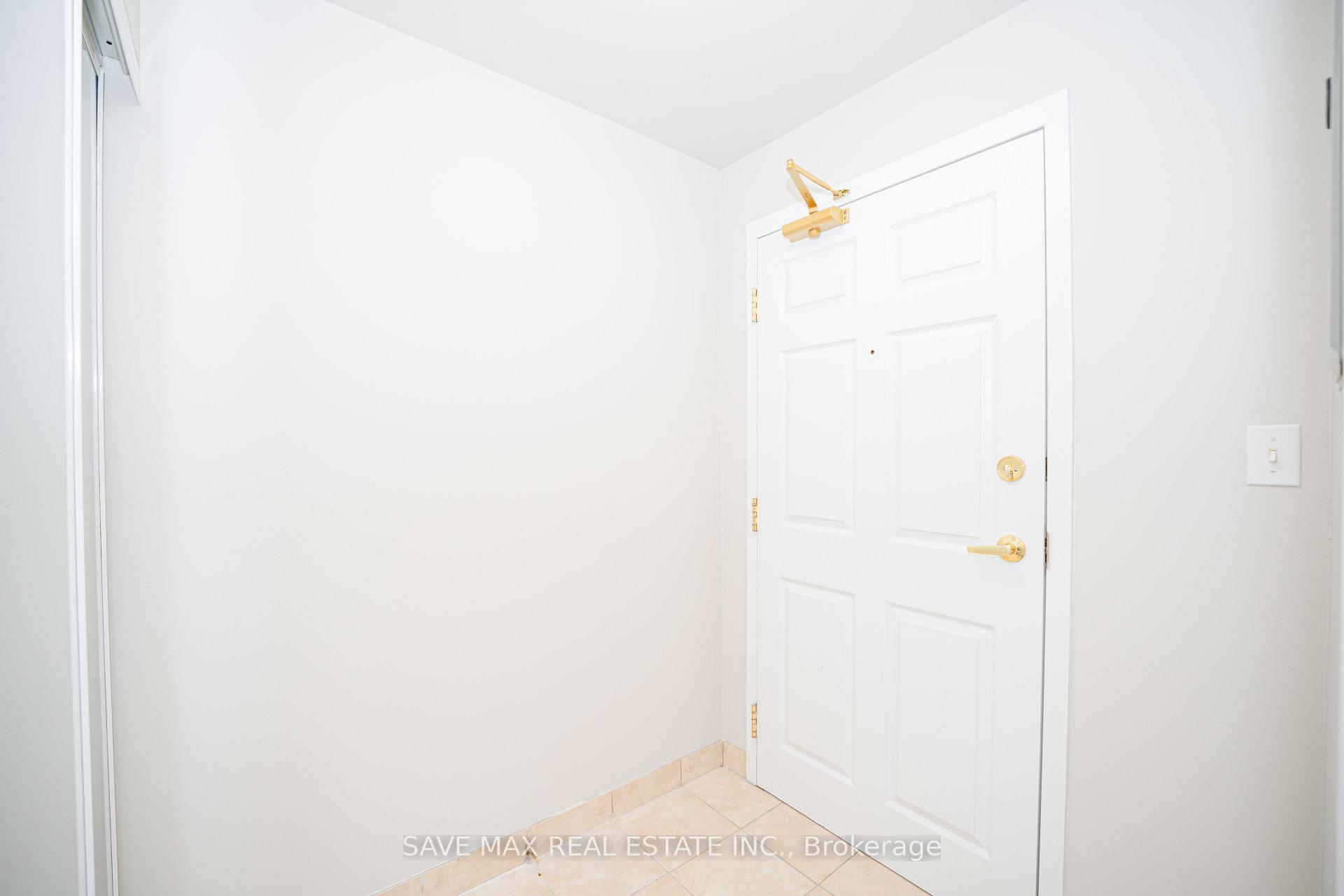 Photo 4 of Unit 201, 593 Strasburg Road, Kitchener — HOMEH