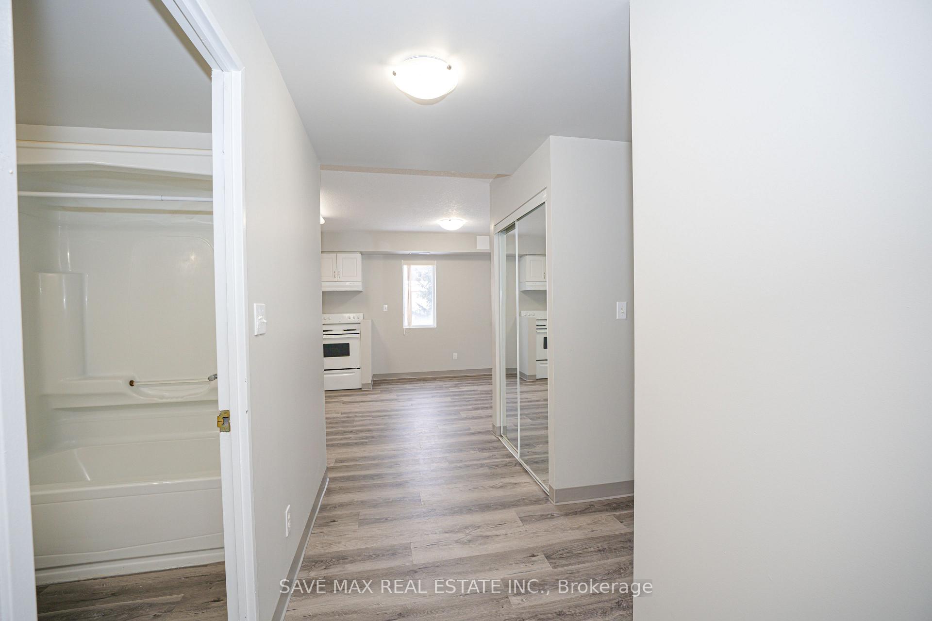 Photo 5 of Unit 201, 593 Strasburg Road, Kitchener — HOMEH