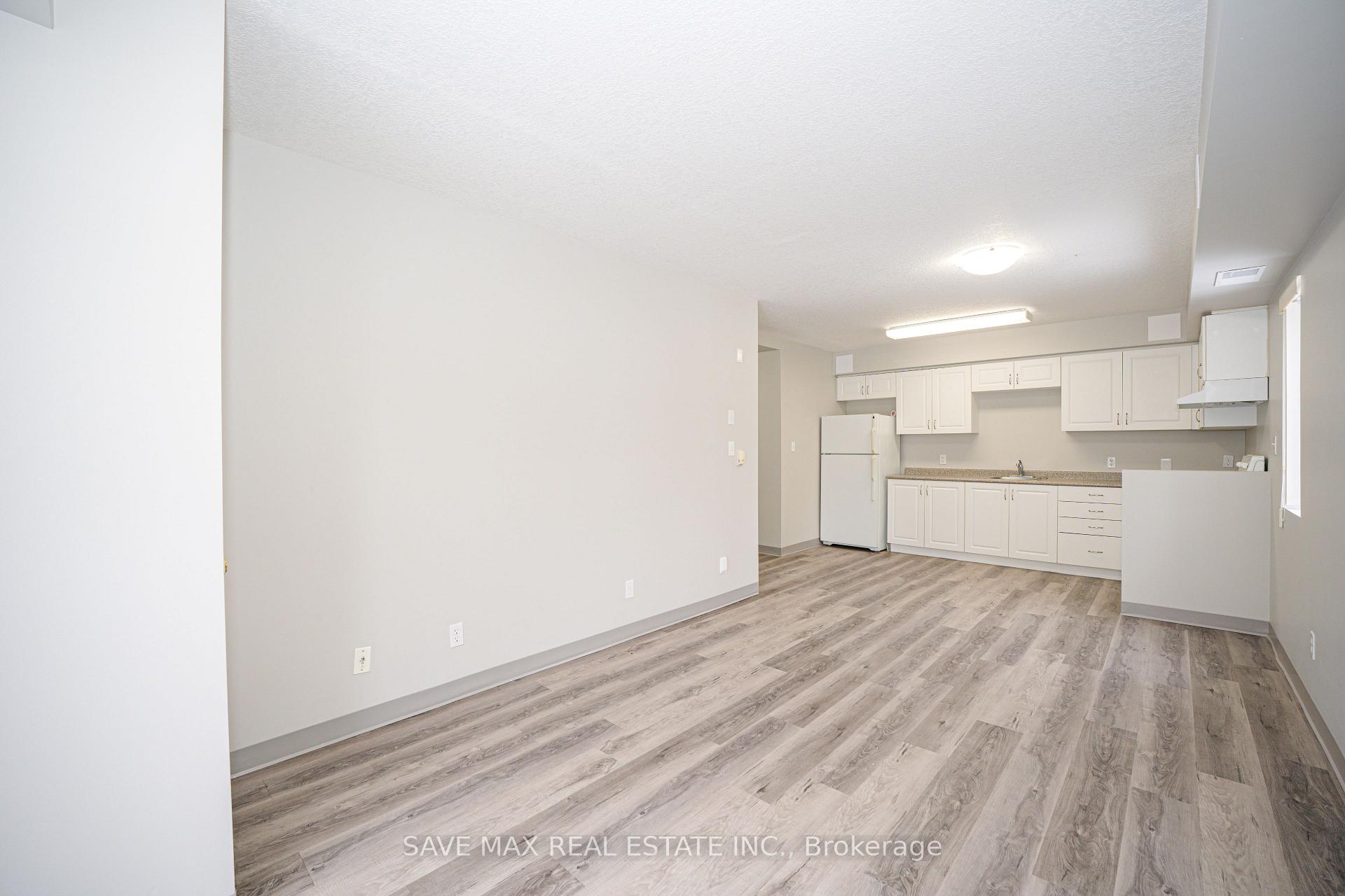 Photo 8 of Unit 201, 593 Strasburg Road, Kitchener — HOMEH