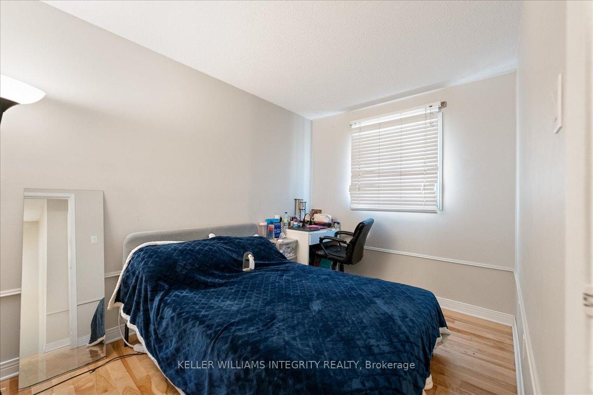 Photo 25 of 1798 Stonehenge Crescent, Ottawa, Pineview — HOMEH