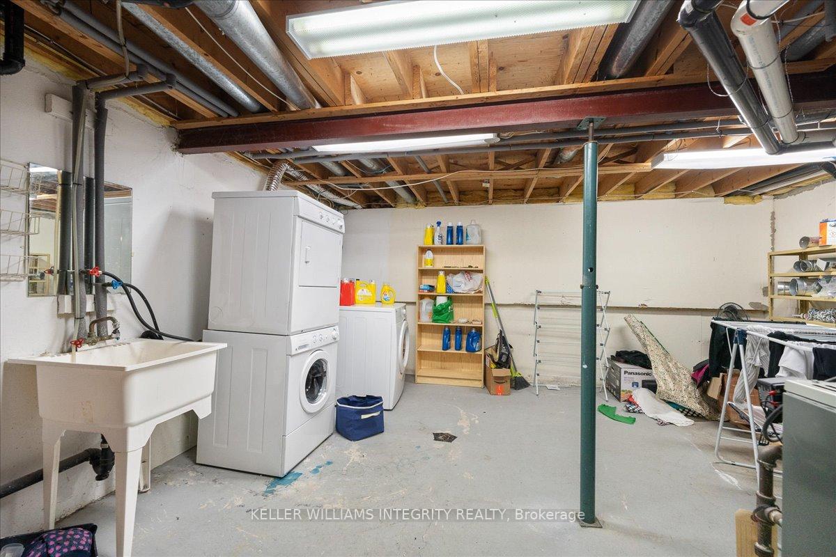 Photo 31 of 1798 Stonehenge Crescent, Ottawa, Pineview — HOMEH