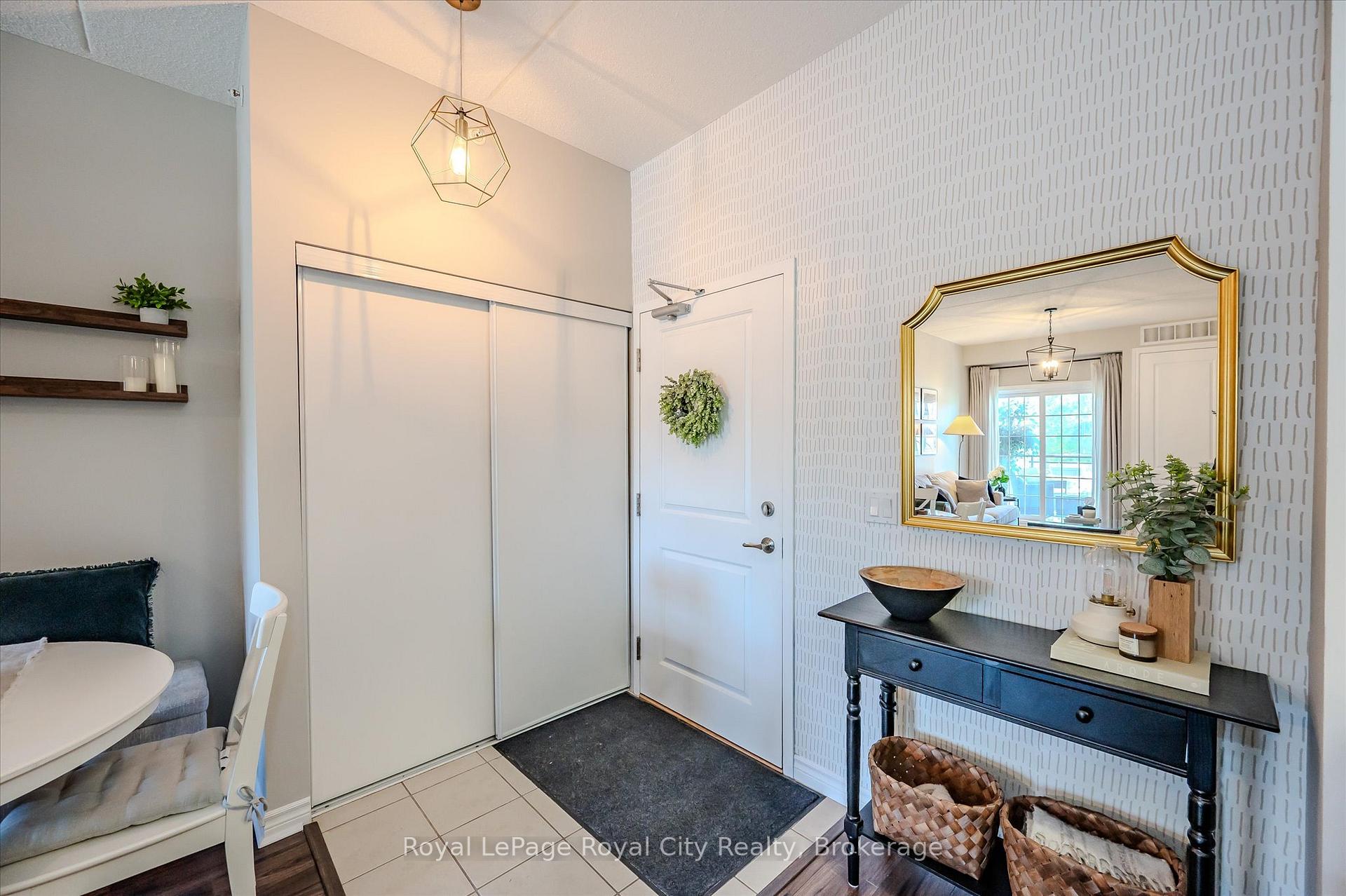 Photo 6 of Unit 123, 1077 Gordon Street, Guelph, Kortright West — HOMEH