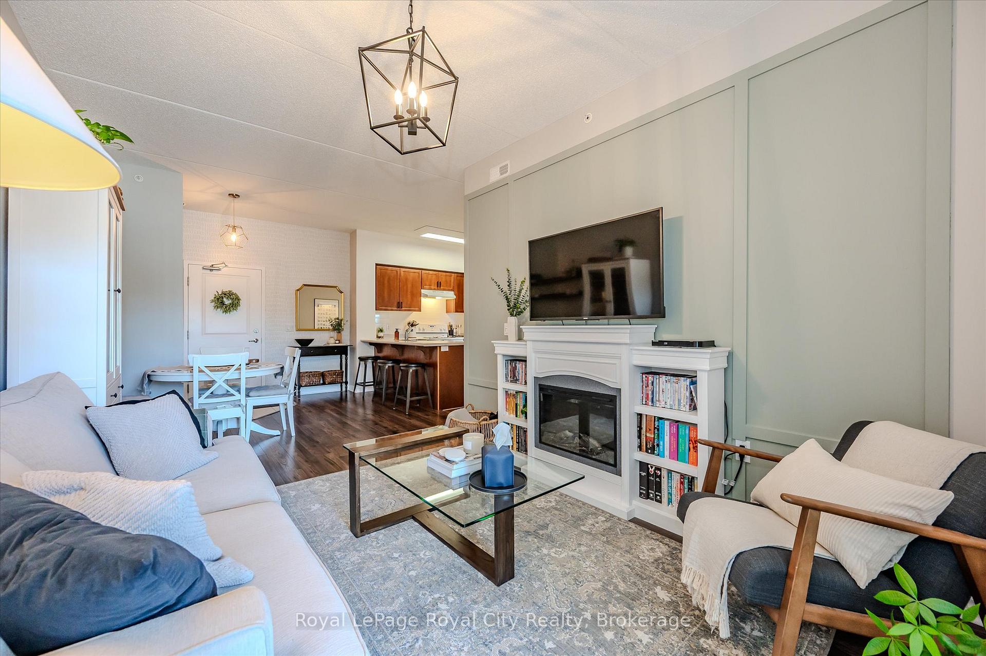 Photo 10 of Unit 123, 1077 Gordon Street, Guelph, Kortright West — HOMEH