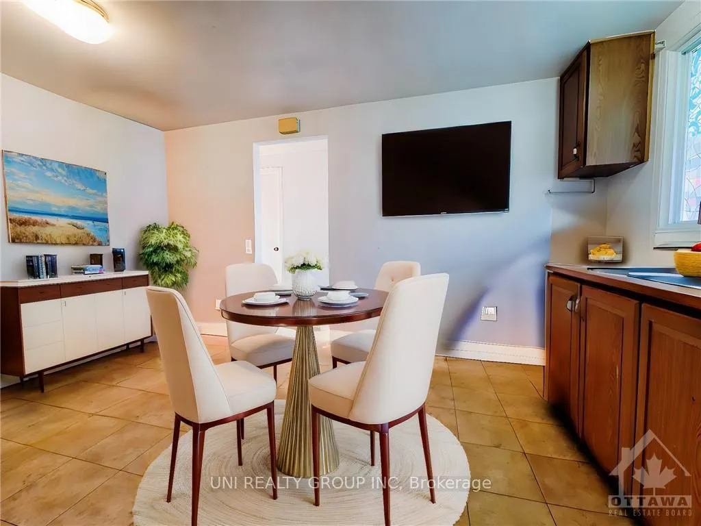 Photo 5 of Unit D, 1468 Heatherington Road, Ottawa, Heron Gate/Industrial Park — HOMEH