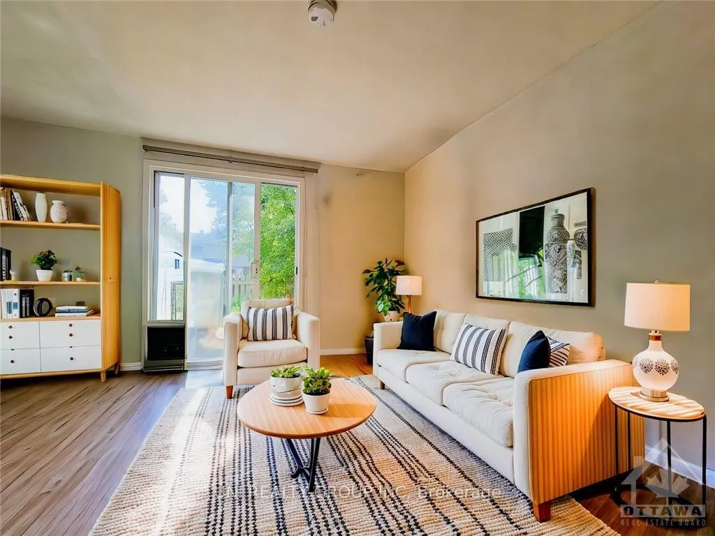 Photo 9 of Unit D, 1468 Heatherington Road, Ottawa, Heron Gate/Industrial Park — HOMEH