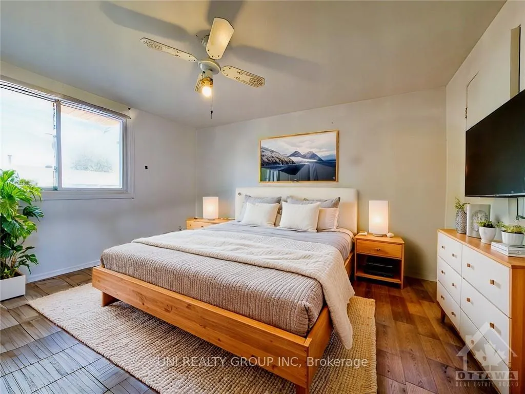 Photo 13 of Unit D, 1468 Heatherington Road, Ottawa, Heron Gate/Industrial Park — HOMEH