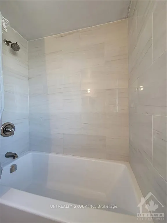 Photo 15 of Unit D, 1468 Heatherington Road, Ottawa, Heron Gate/Industrial Park — HOMEH