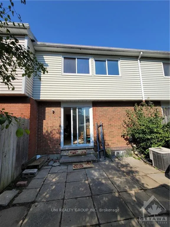 Photo 24 of Unit D, 1468 Heatherington Road, Ottawa, Heron Gate/Industrial Park — HOMEH