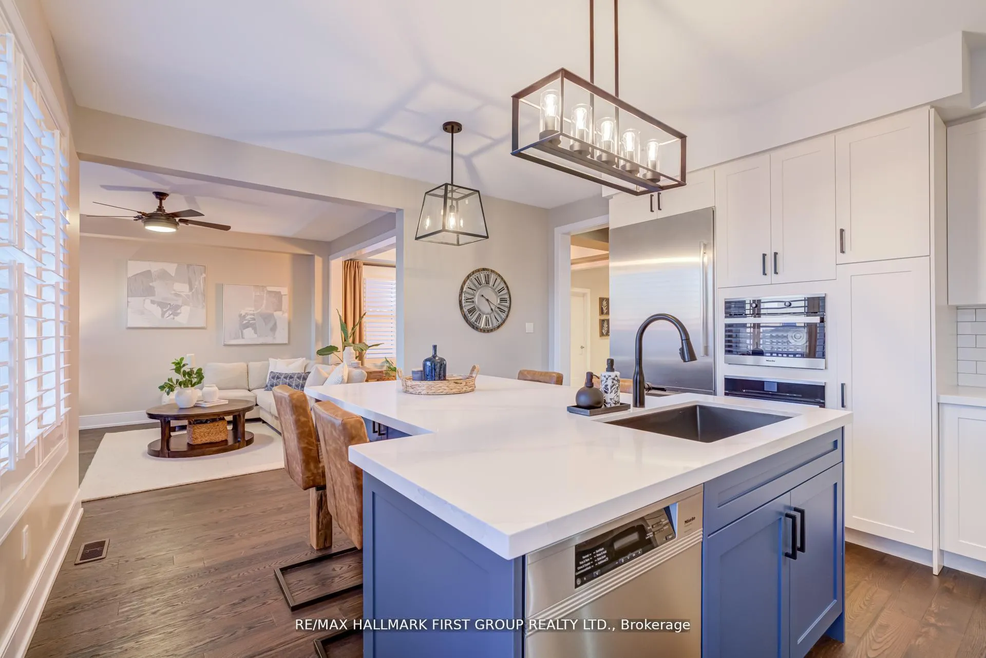 Photo 8 of 20 Capstan Court, Whitby, Lynde Creek — HOMEH