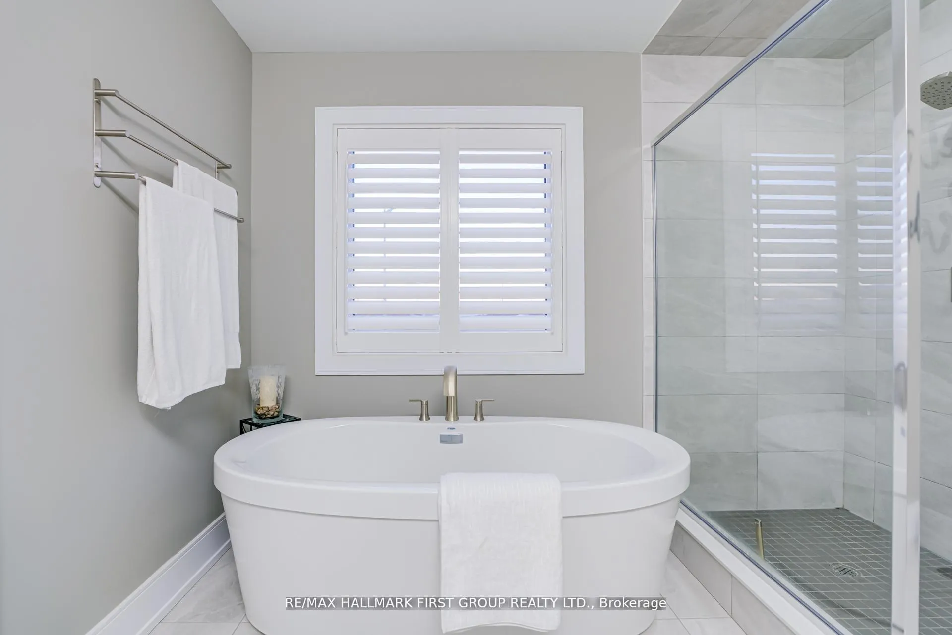 Photo 13 of 20 Capstan Court, Whitby, Lynde Creek — HOMEH