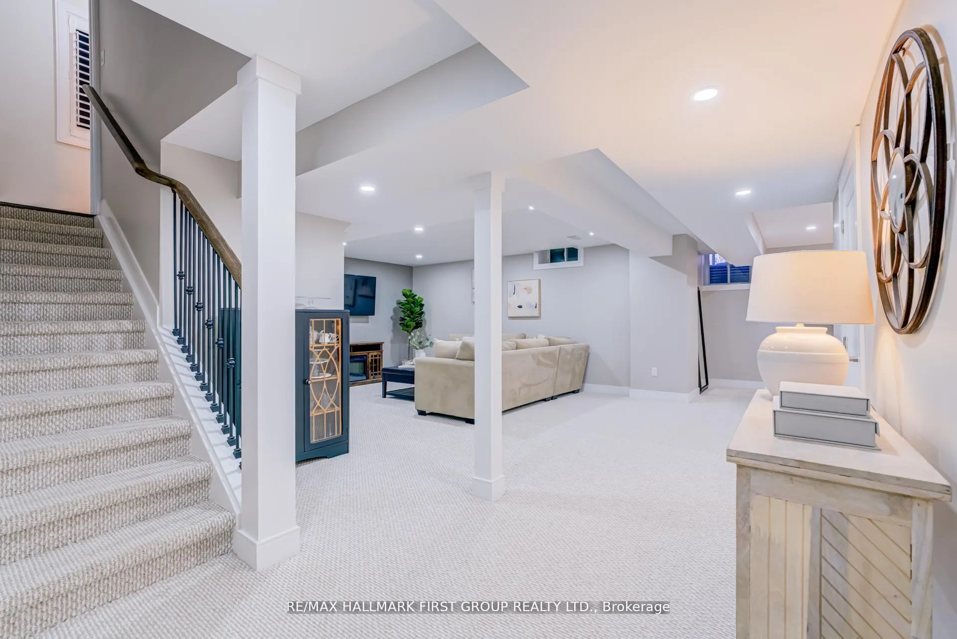 Photo 19 of 20 Capstan Court, Whitby, Lynde Creek — HOMEH
