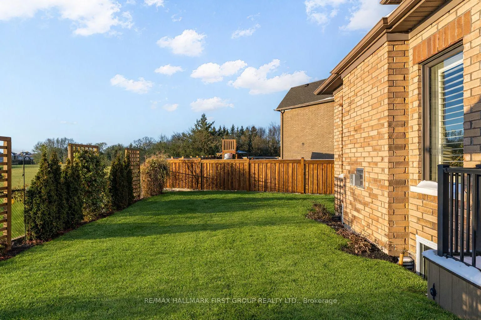 Photo 24 of 20 Capstan Court, Whitby, Lynde Creek — HOMEH