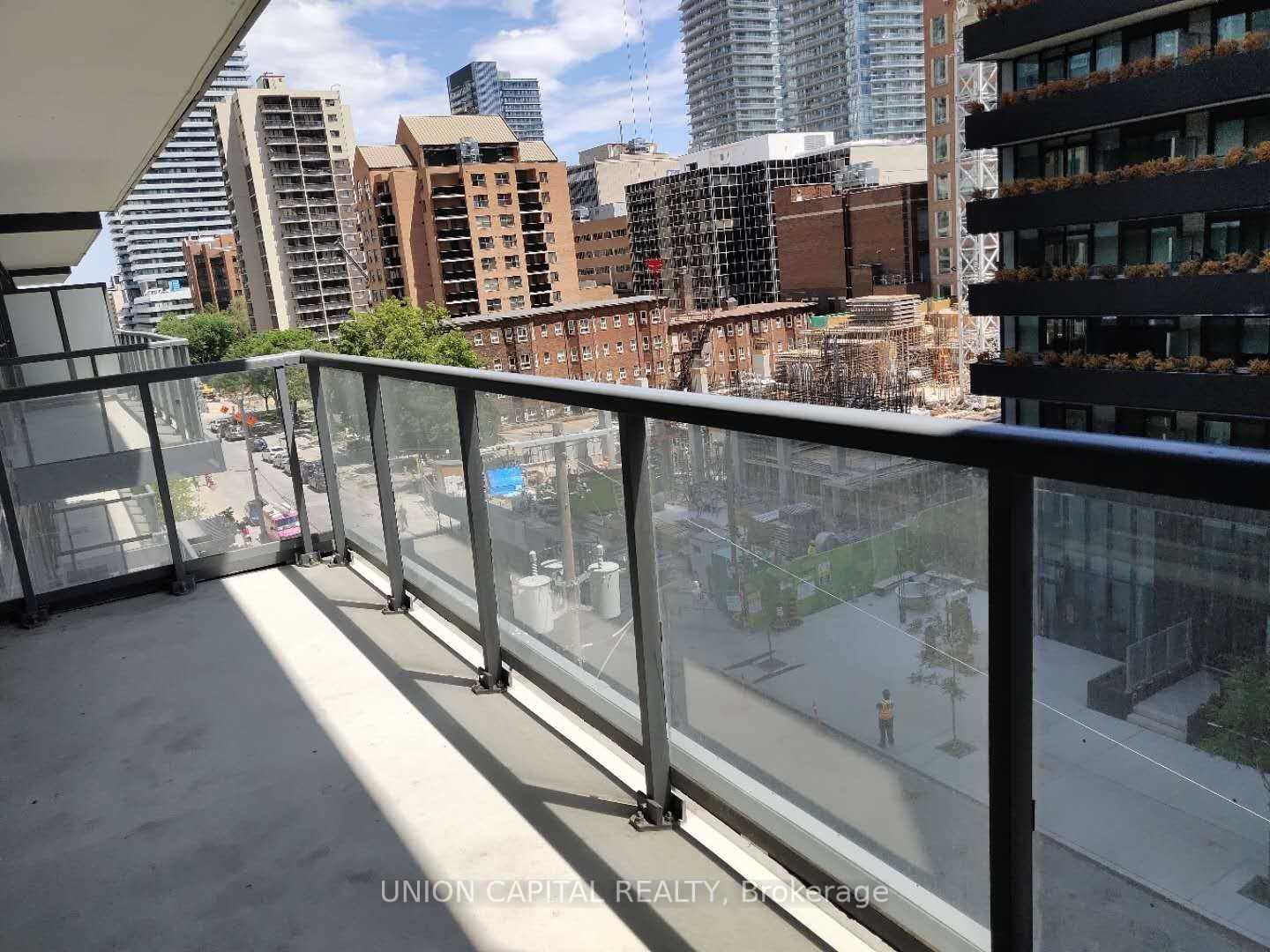 Photo 16 of Unit 504, 30 Roehampton Avenue, Toronto, Mount Pleasant West — HOMEH