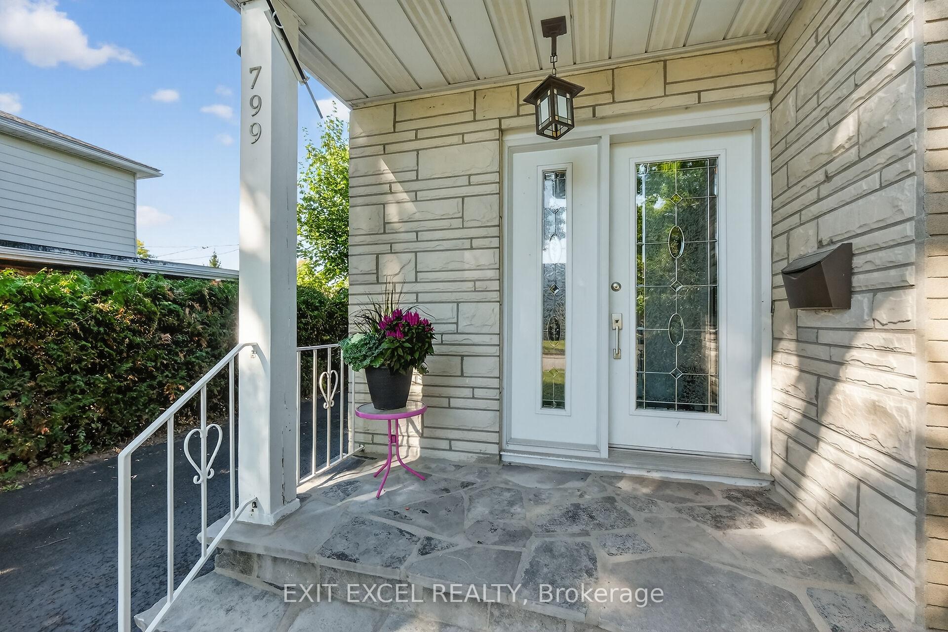 Photo 7 of 799 Quinlan Road, Ottawa, Elmvale Acres — HOMEH