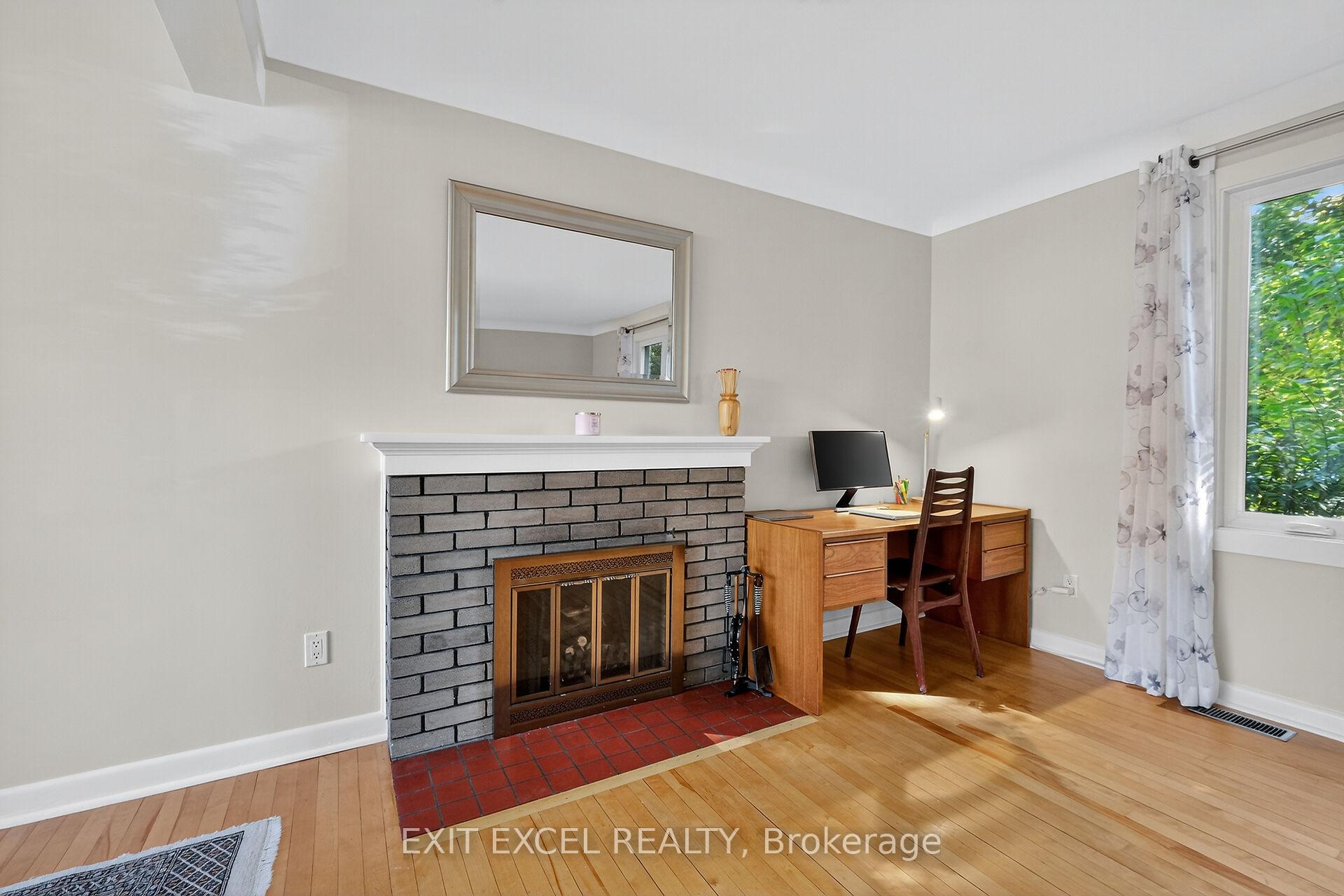Photo 4 of 799 Quinlan Road, Ottawa, Elmvale Acres — HOMEH