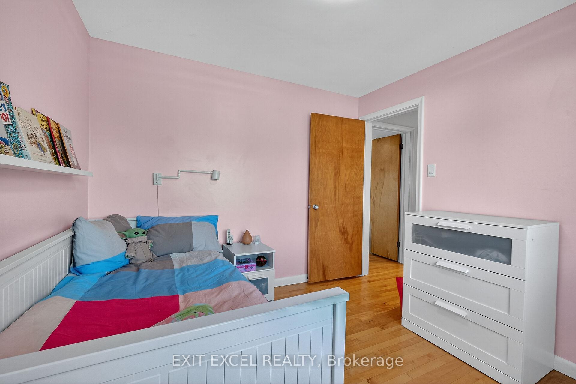 Photo 19 of 799 Quinlan Road, Ottawa, Elmvale Acres — HOMEH