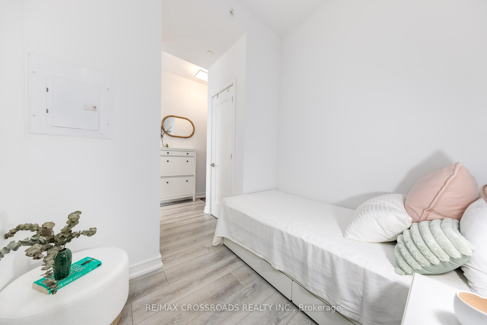 Photo 5 of Unit 3405, 88 Scott Street, Toronto, Church-Yonge Corridor — HOMEH