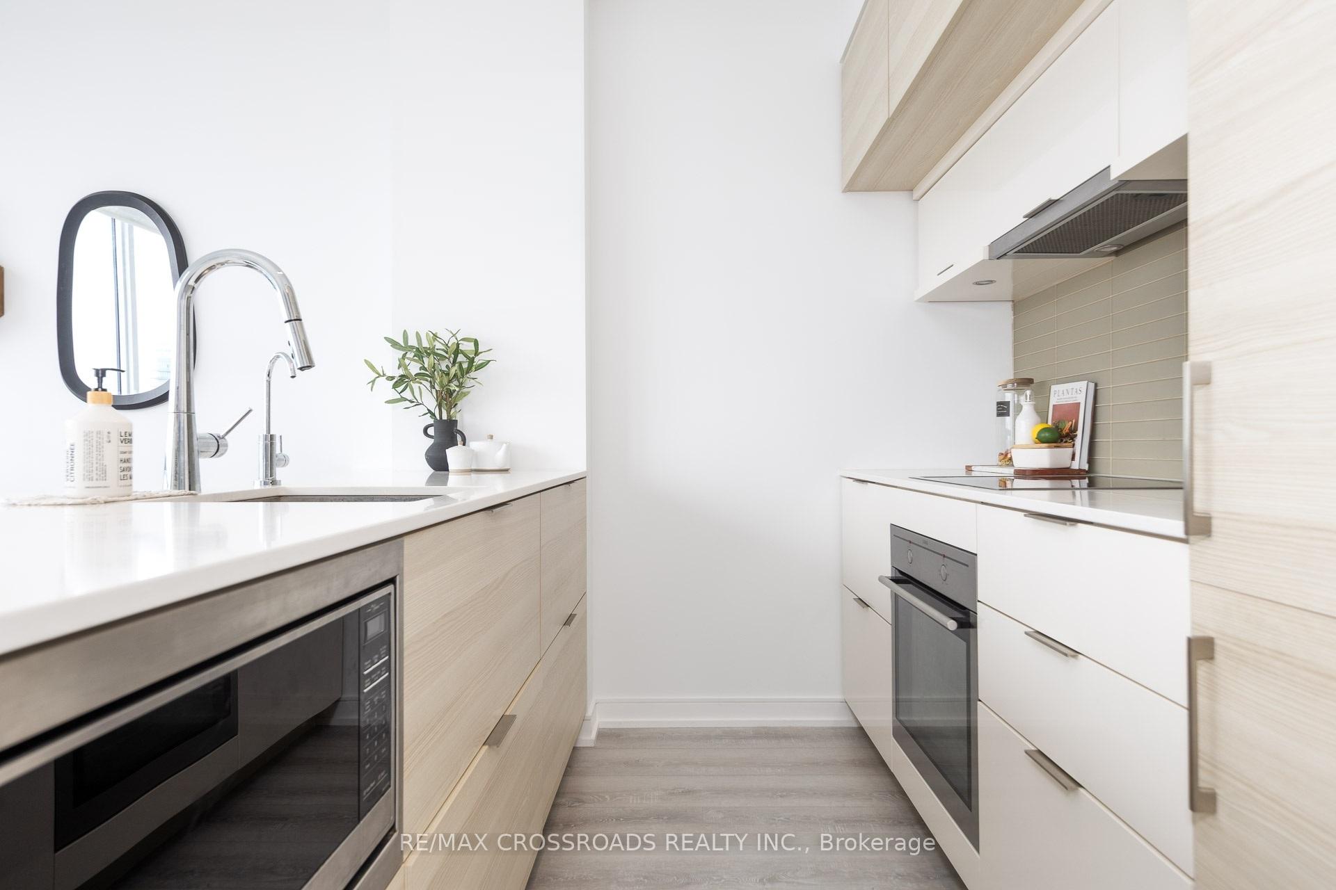 Photo 8 of Unit 3405, 88 Scott Street, Toronto, Church-Yonge Corridor — HOMEH
