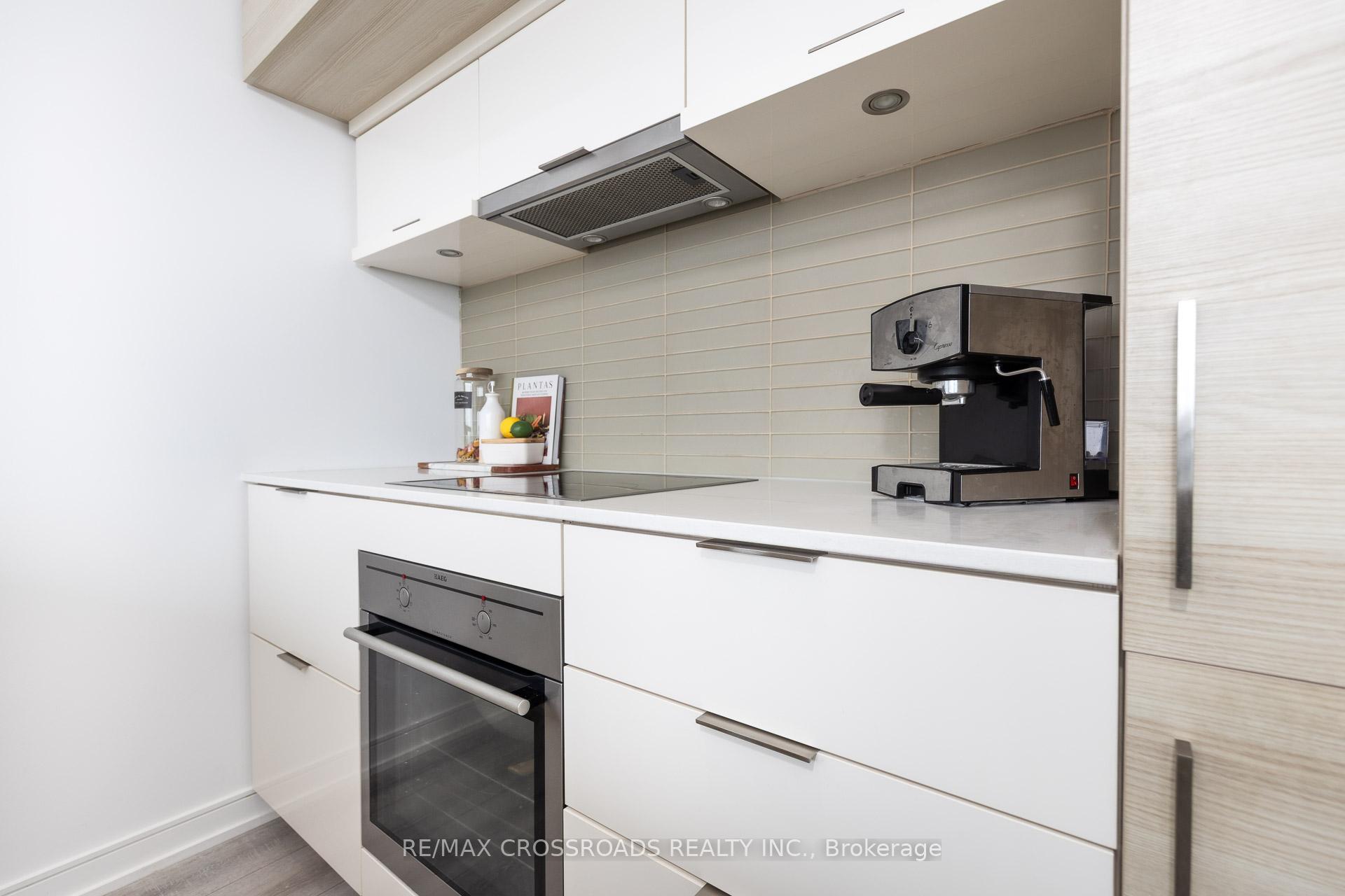 Photo 9 of Unit 3405, 88 Scott Street, Toronto, Church-Yonge Corridor — HOMEH