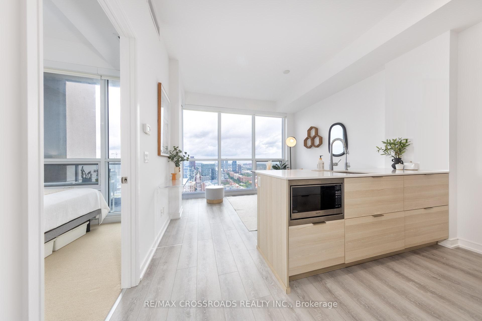 Photo 15 of Unit 3405, 88 Scott Street, Toronto, Church-Yonge Corridor — HOMEH