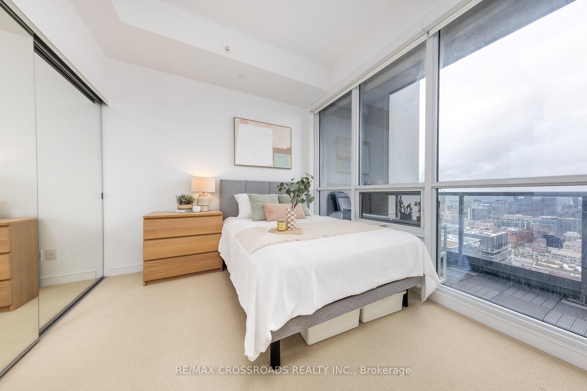 Photo 16 of Unit 3405, 88 Scott Street, Toronto, Church-Yonge Corridor — HOMEH