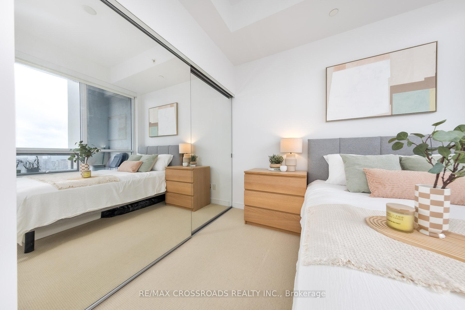 Photo 17 of Unit 3405, 88 Scott Street, Toronto, Church-Yonge Corridor — HOMEH