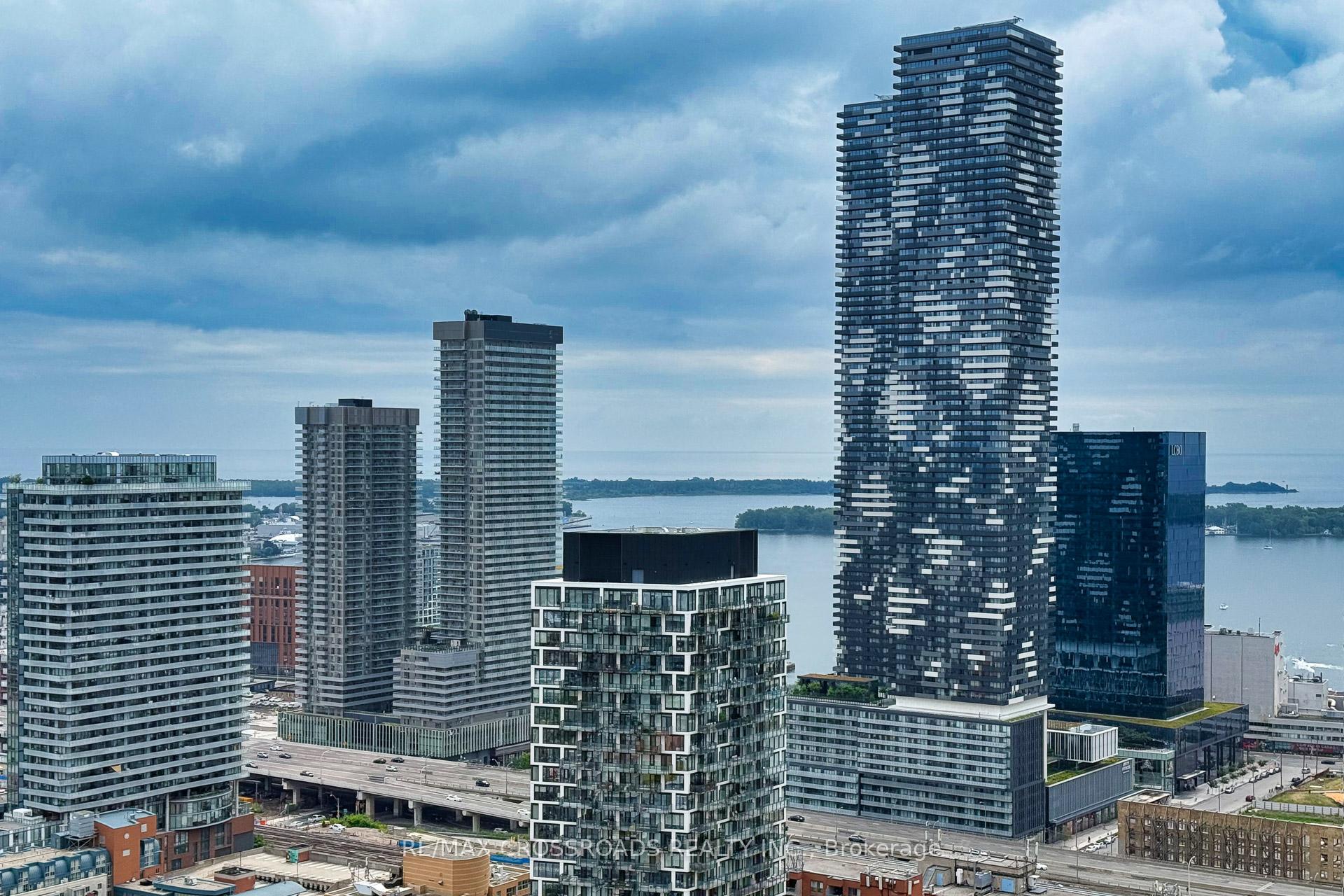 Photo 22 of Unit 3405, 88 Scott Street, Toronto, Church-Yonge Corridor — HOMEH