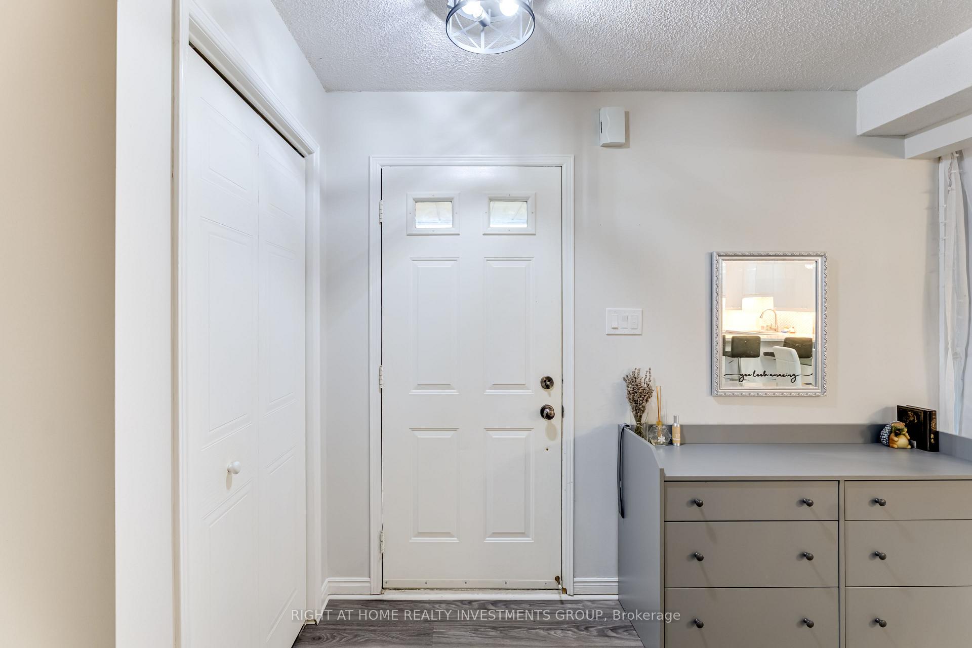 Photo 5 of Unit 112, 456 Janefield Avenue, Guelph, Dovercliffe Park/Old University — HOMEH