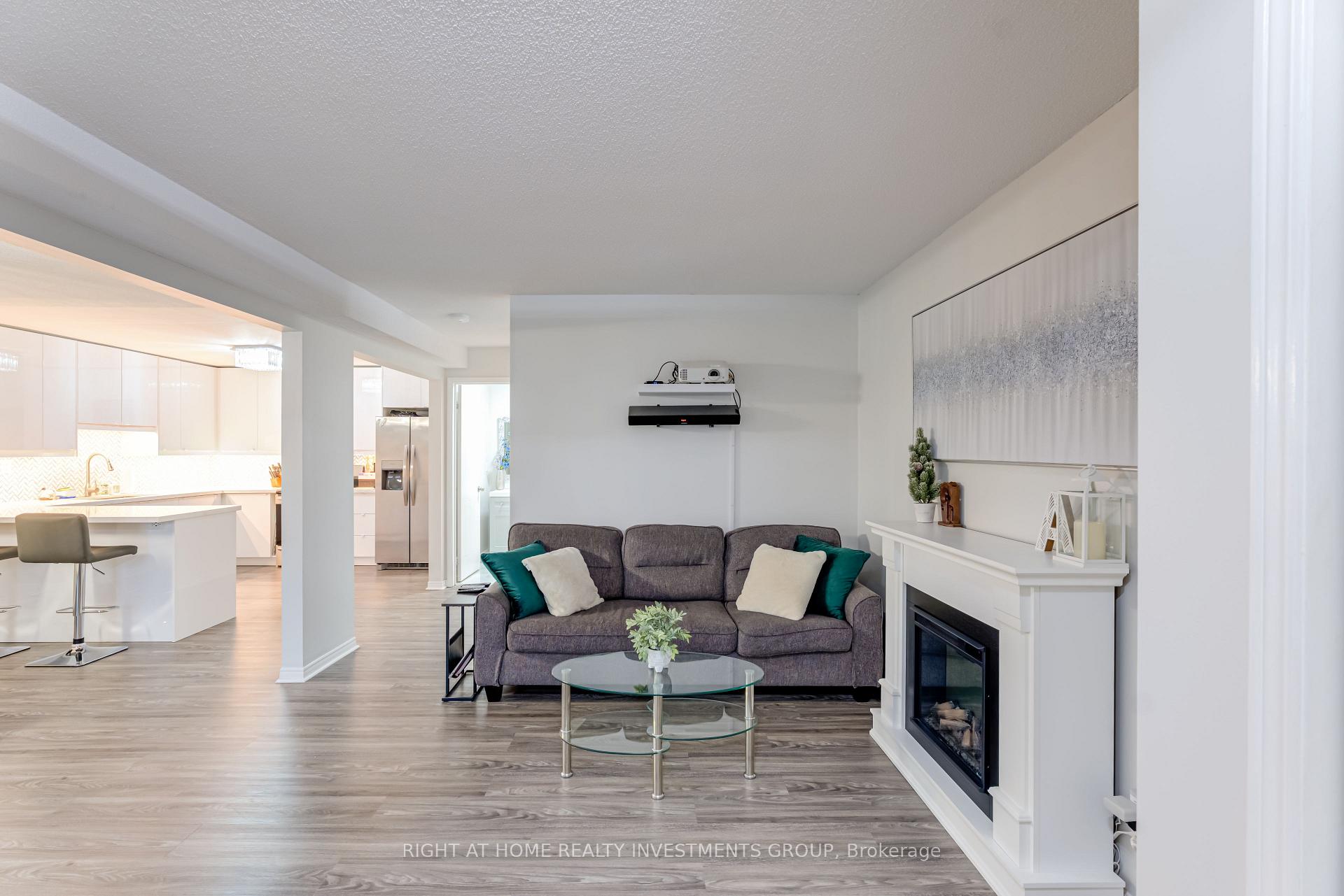 Photo 6 of Unit 112, 456 Janefield Avenue, Guelph, Dovercliffe Park/Old University — HOMEH