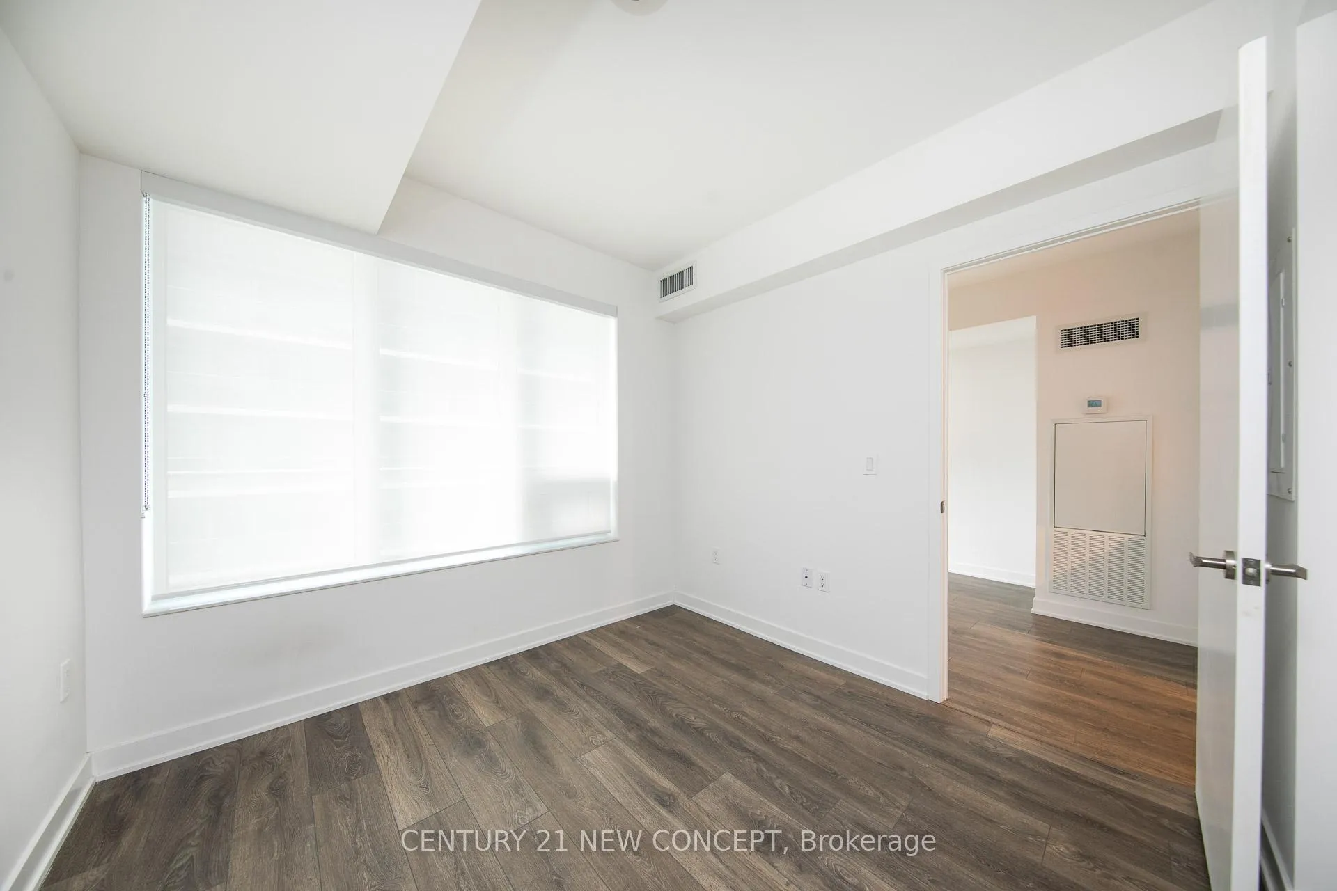 Photo 13 of Unit 3305, 99 Broadway Avenue, Toronto, Mount Pleasant West — HOMEH