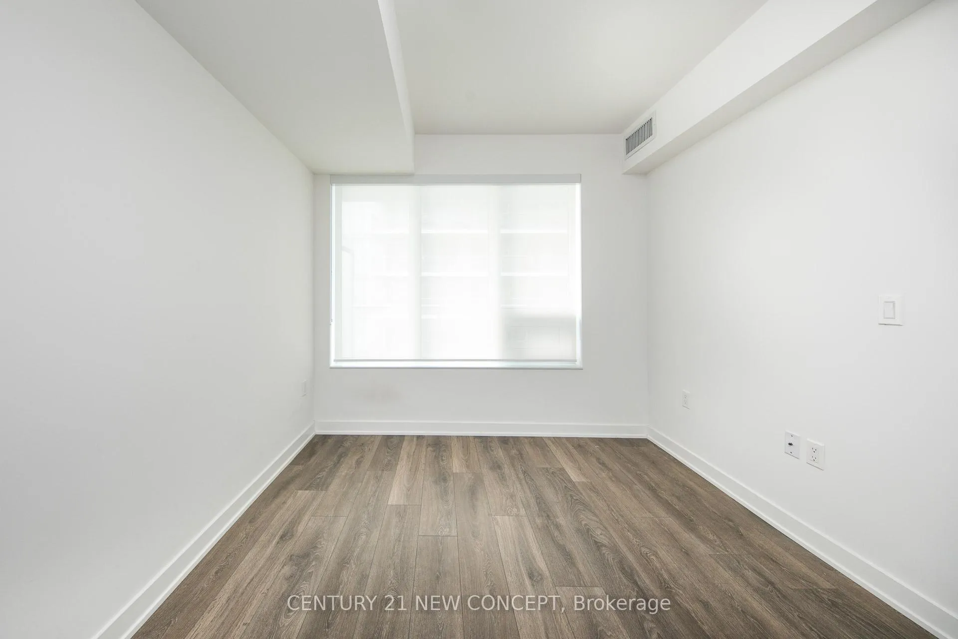 Photo 14 of Unit 3305, 99 Broadway Avenue, Toronto, Mount Pleasant West — HOMEH