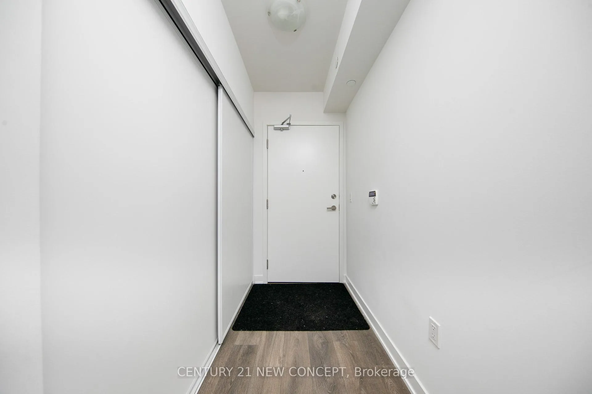 Photo 19 of Unit 3305, 99 Broadway Avenue, Toronto, Mount Pleasant West — HOMEH