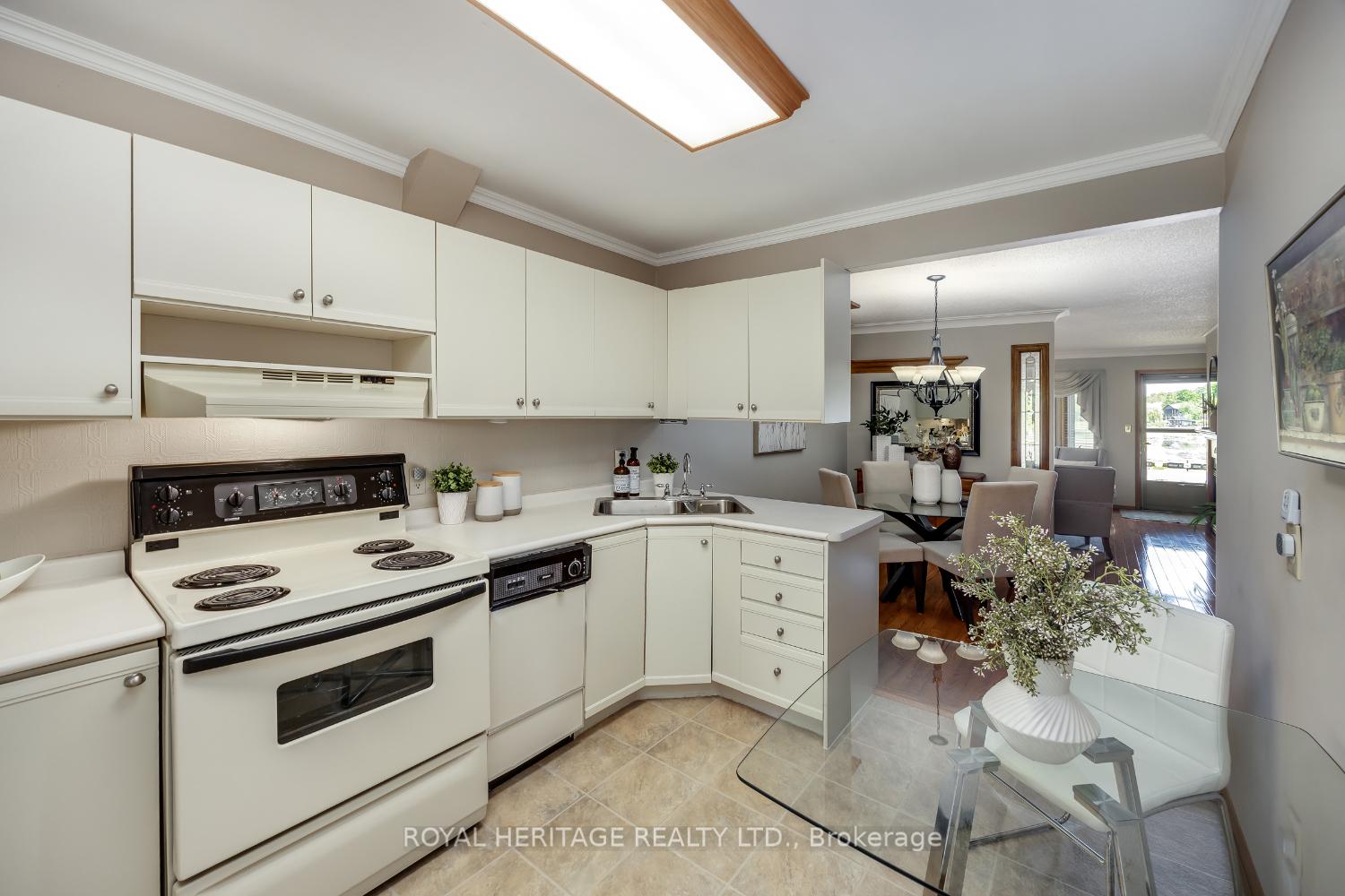 Photo 15 of Unit 15, 234 Water Street, Scugog, Port Perry — HOMEH