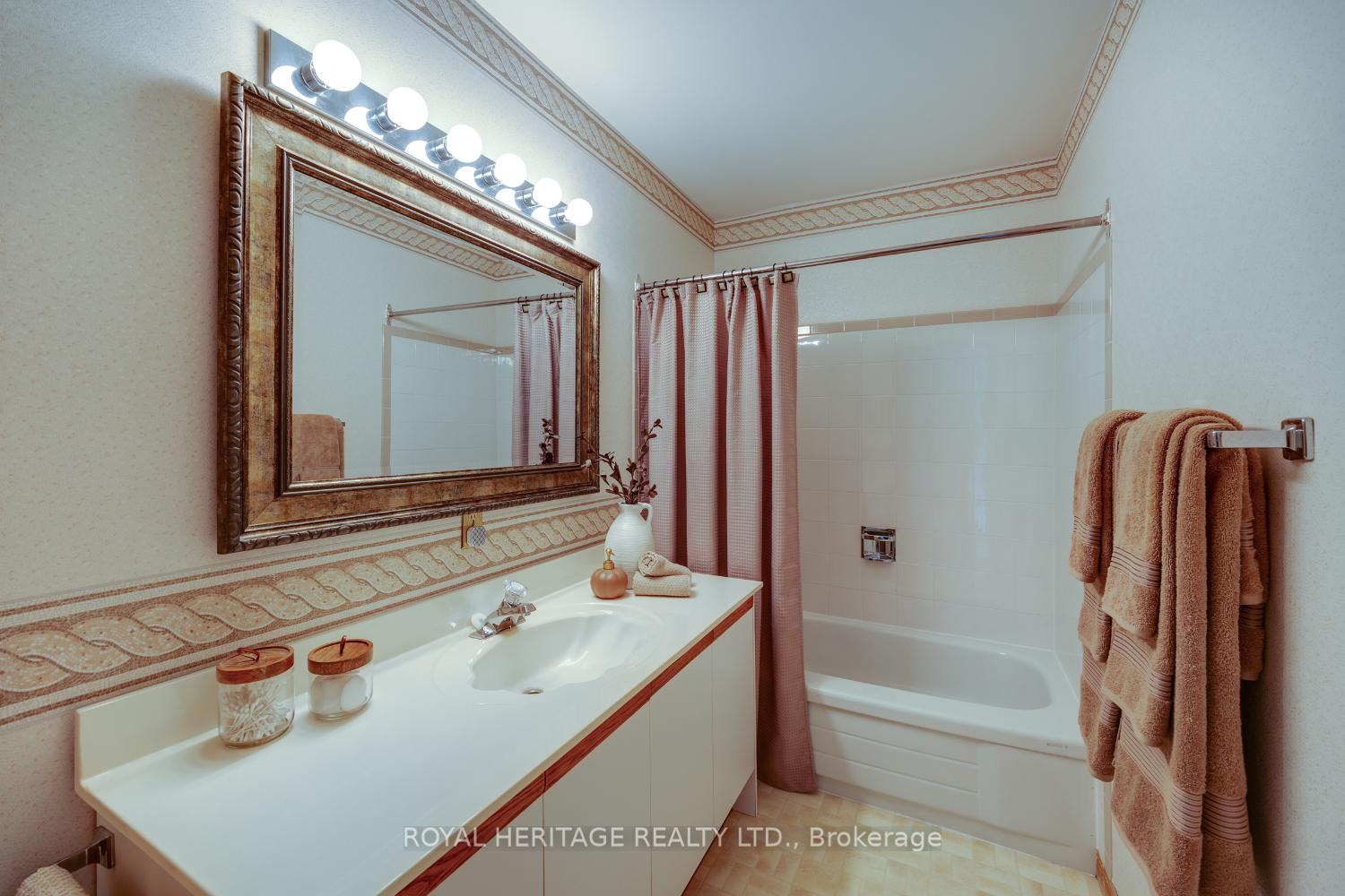 Photo 23 of Unit 15, 234 Water Street, Scugog, Port Perry — HOMEH