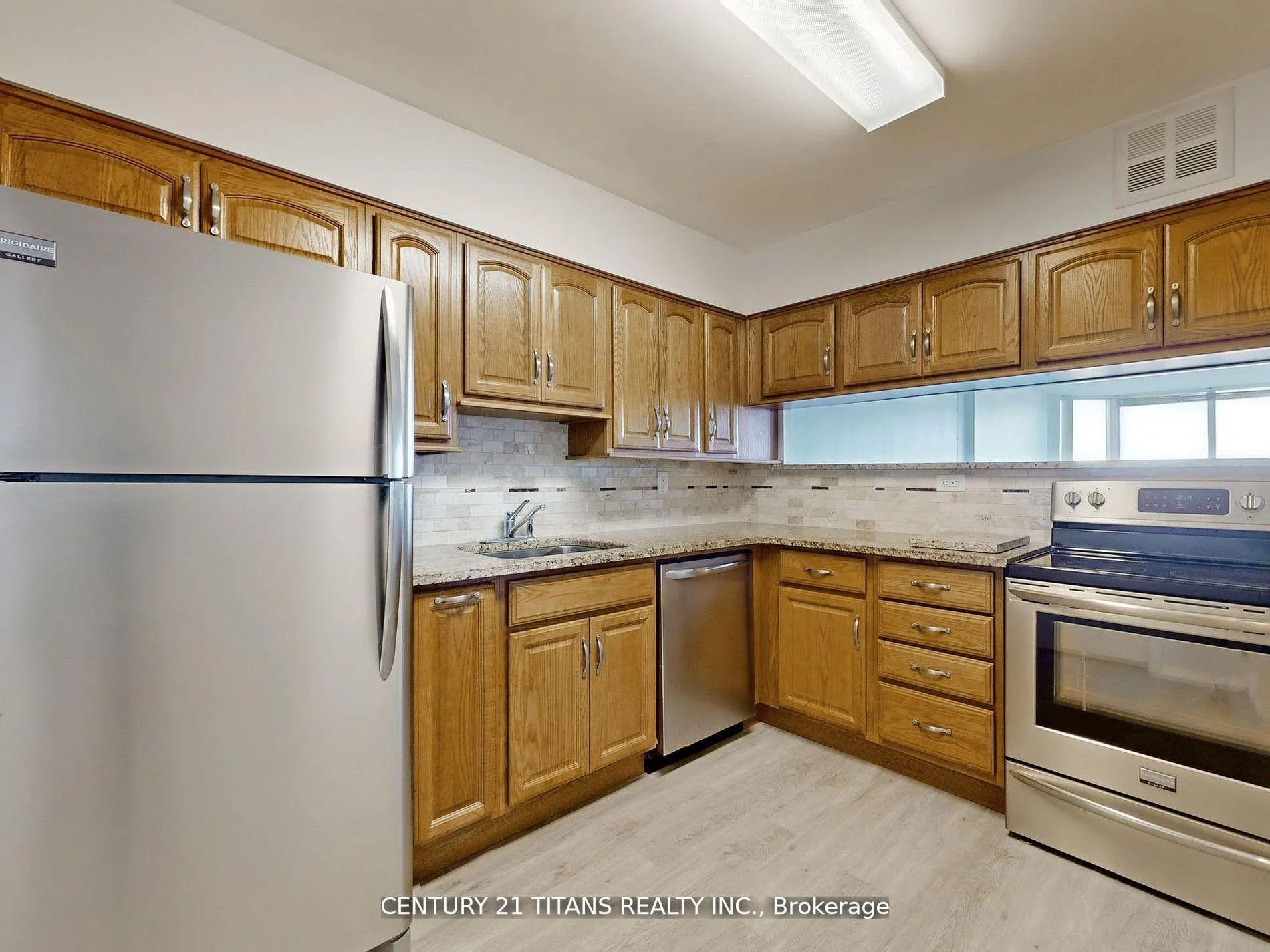 Photo 9 of Unit 1202, 1890 Valley Farm Road, Pickering, Town Centre — HOMEH