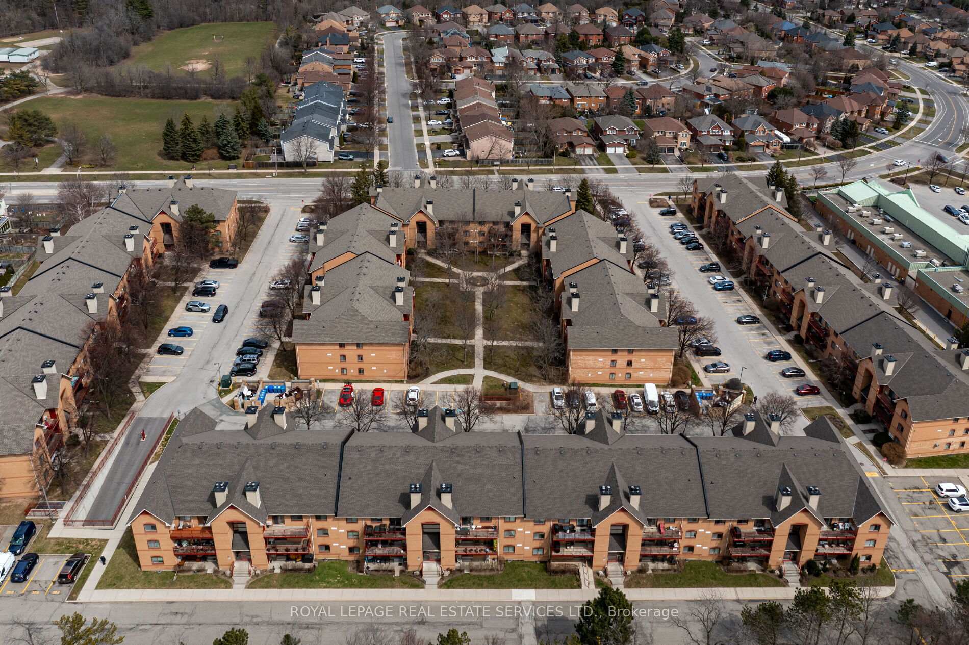 Front of Unit 1021, 1504 Pilgrims Way