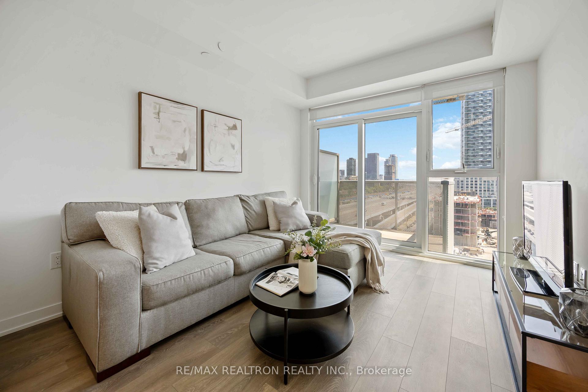 Photo 9 of Unit 720, 20 Richardson Street, Toronto, Waterfront Communities — HOMEH