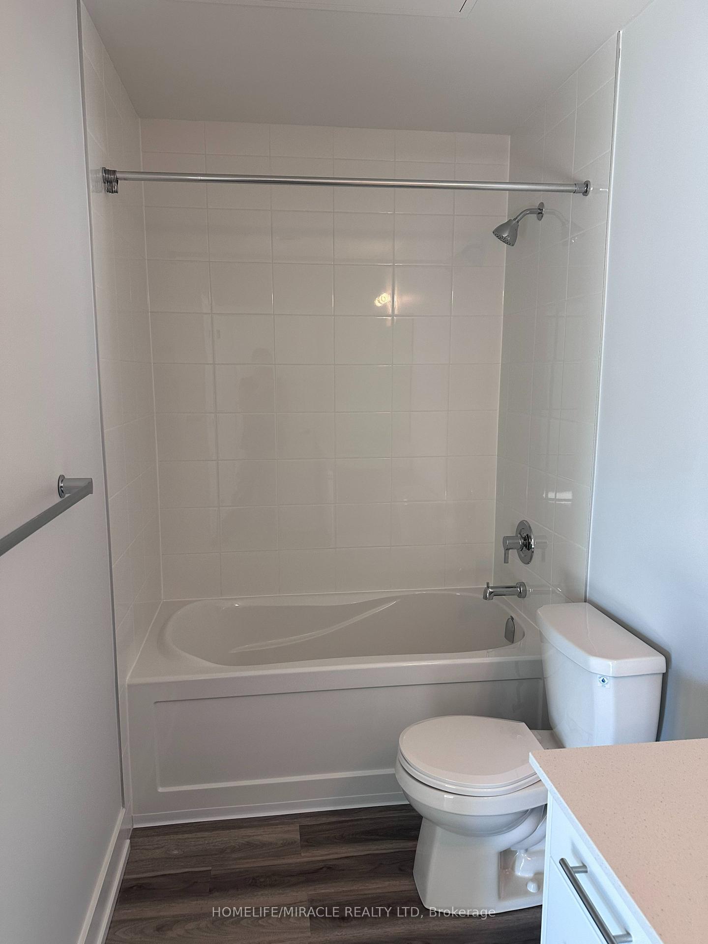 Photo 5 of Unit 110, 1100 Lackner Place, Kitchener — HOMEH