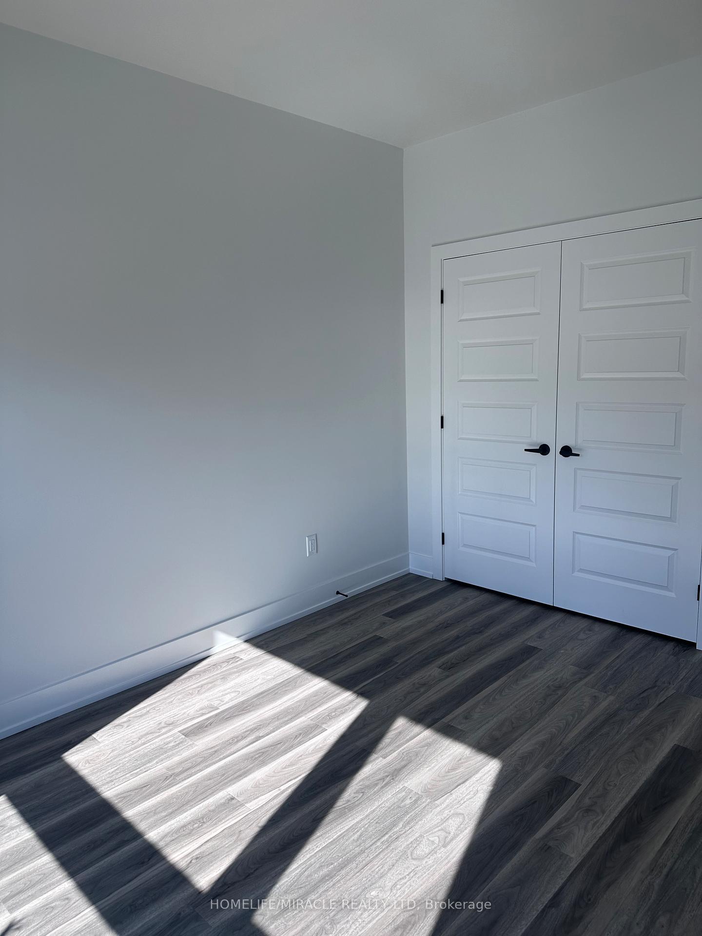 Photo 8 of Unit 110, 1100 Lackner Place, Kitchener — HOMEH