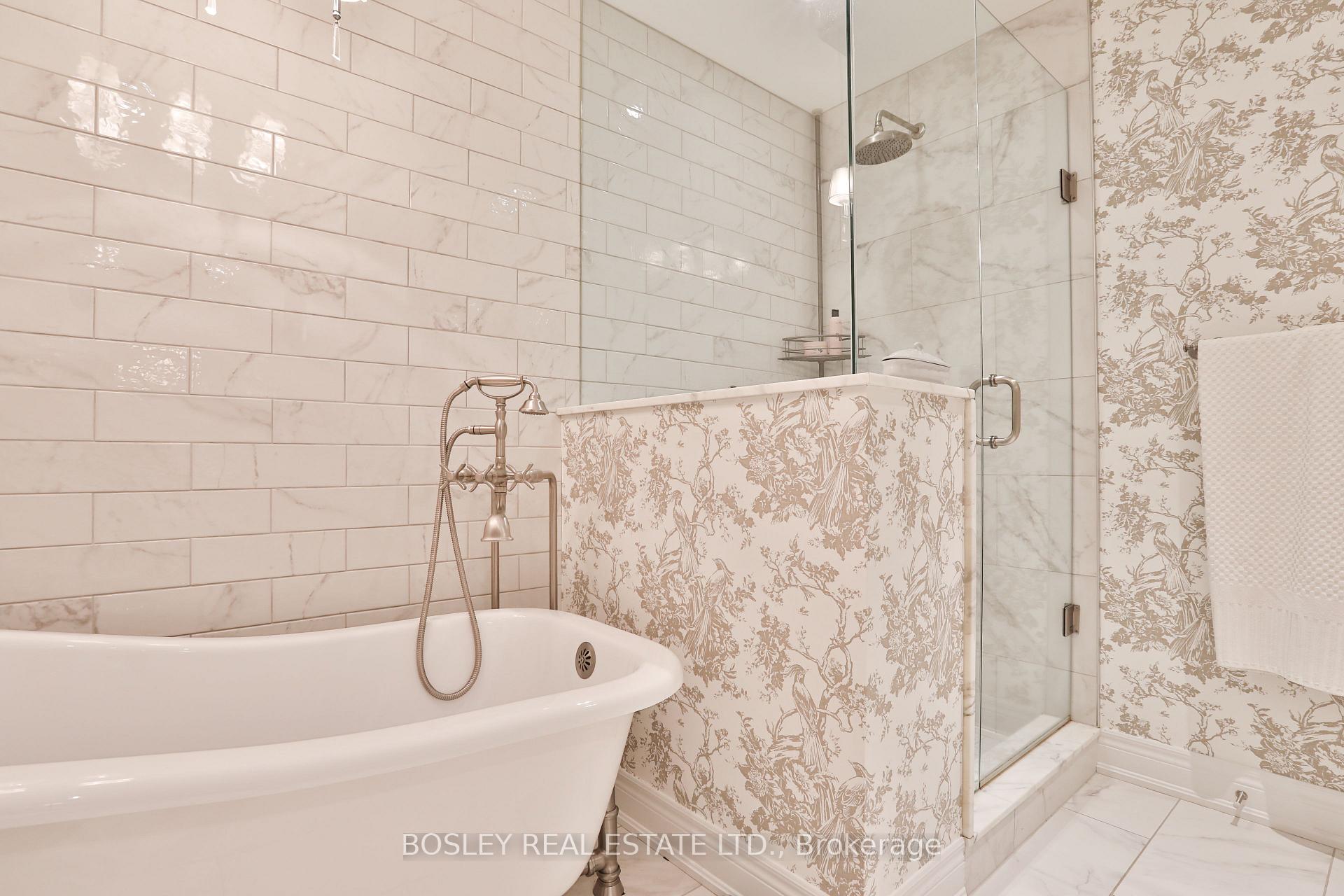 Photo 31 of 34 Johnson Links Way, Markham, Greensborough — HOMEH
