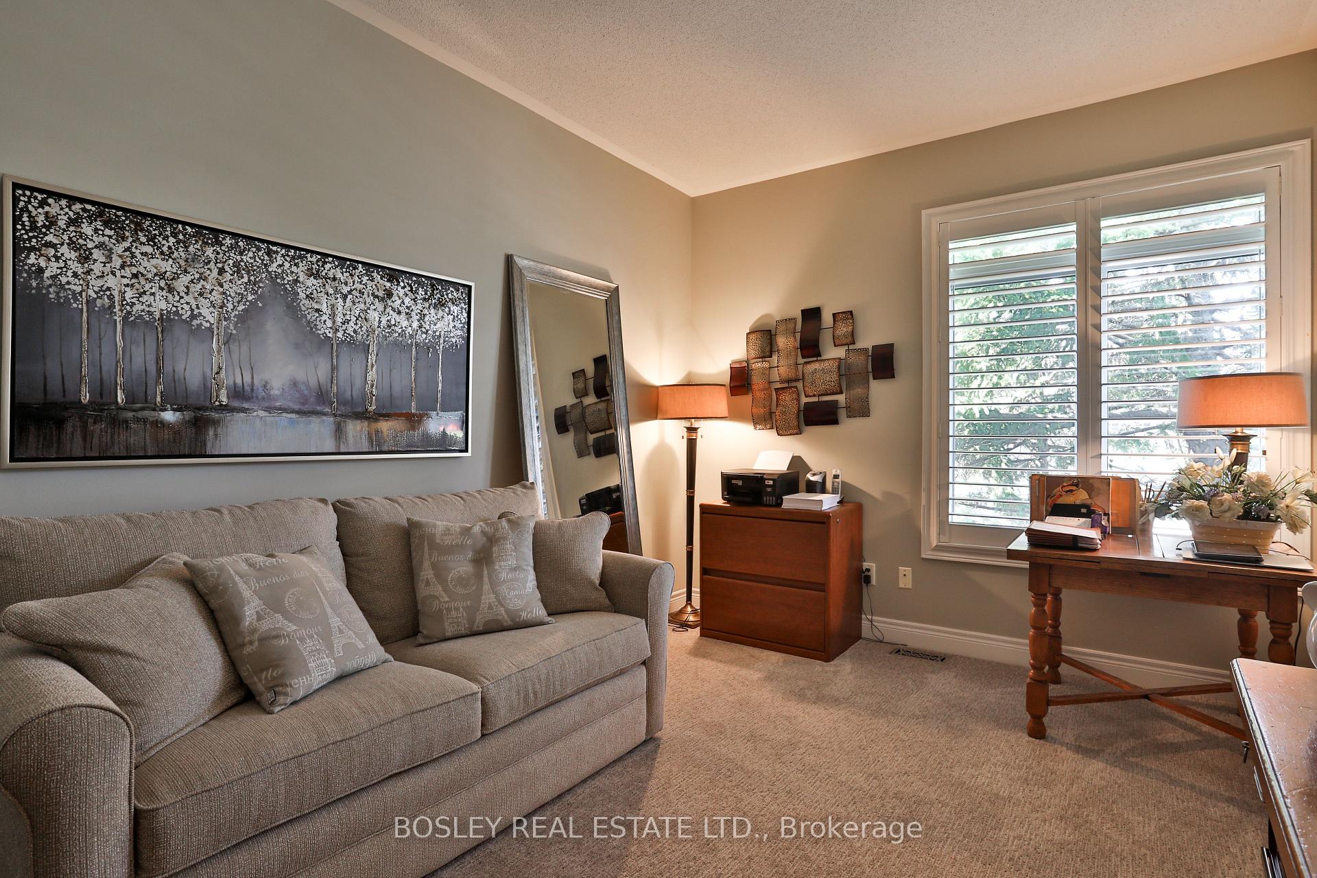 Photo 35 of 34 Johnson Links Way, Markham, Greensborough — HOMEH