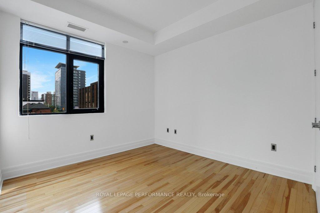 Photo 7 of Unit 306, 375 Lisgar Street, Ottawa, Ottawa Centre — HOMEH