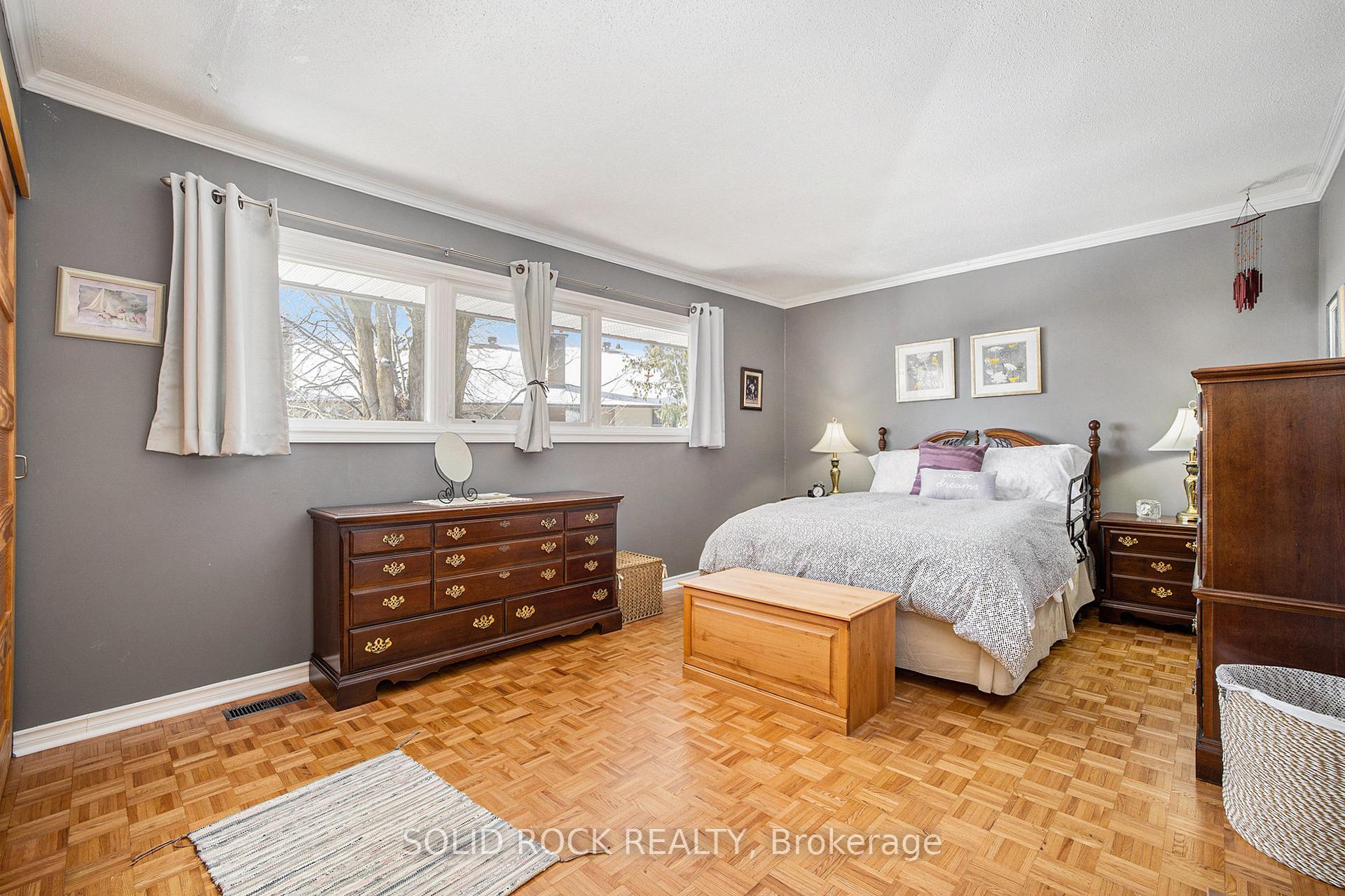 Photo 18 of 13 Carmichael Court, Ottawa, Kanata - Beaverbrook — HOMEH
