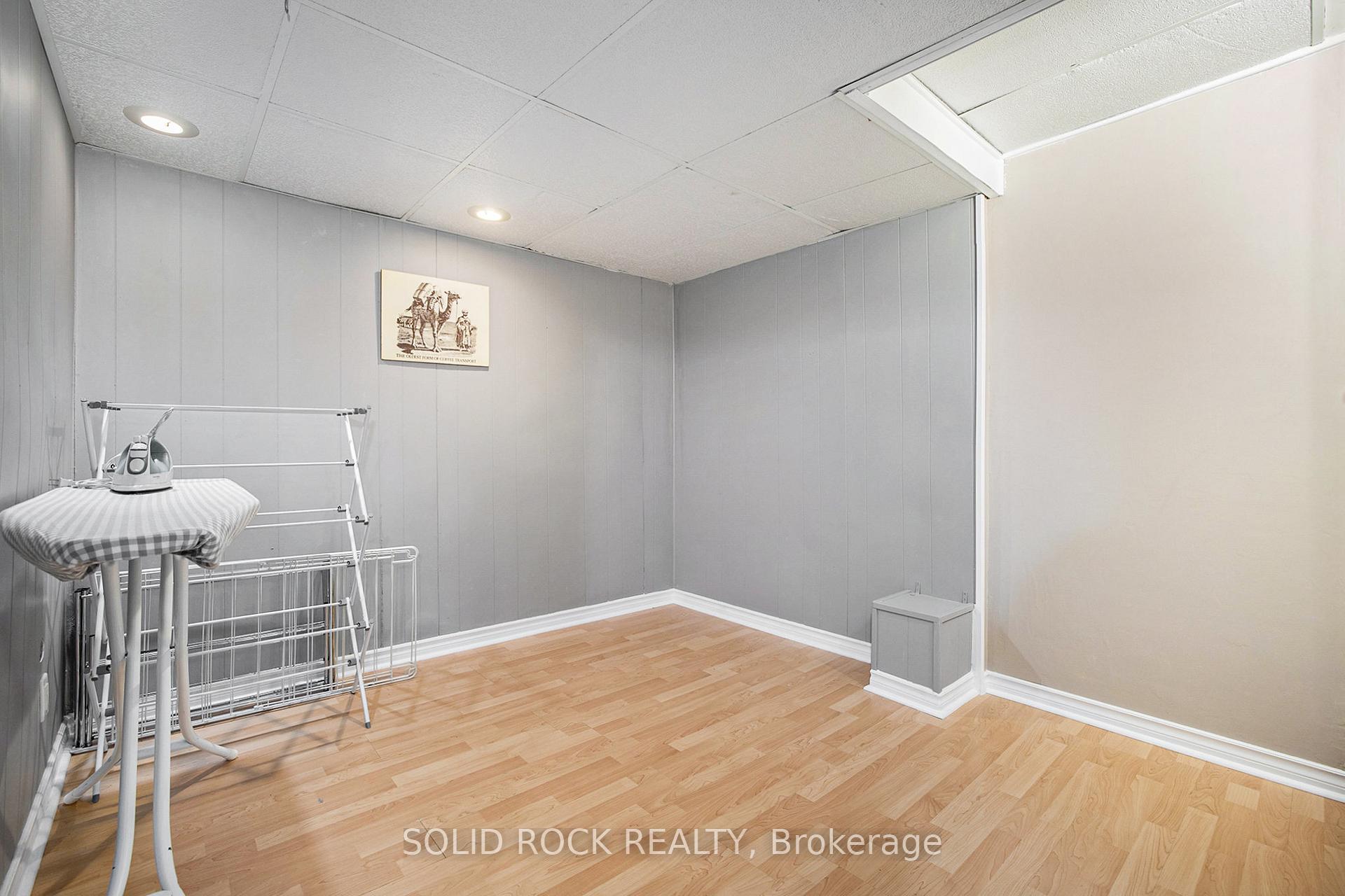 Photo 25 of 13 Carmichael Court, Ottawa, Kanata - Beaverbrook — HOMEH