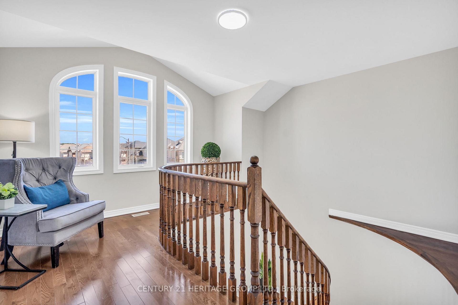 Photo 14 of 406 Mavrinac Boulevard, Aurora, Bayview Northeast — HOMEH