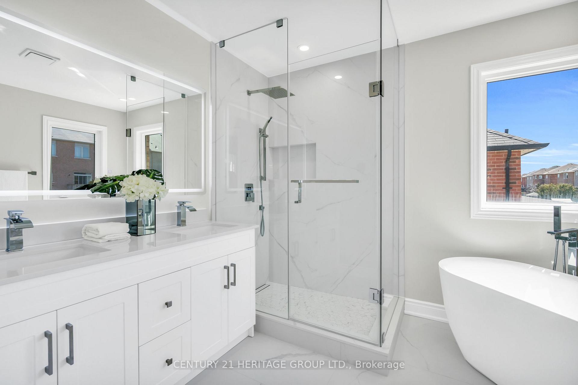 Photo 20 of 406 Mavrinac Boulevard, Aurora, Bayview Northeast — HOMEH
