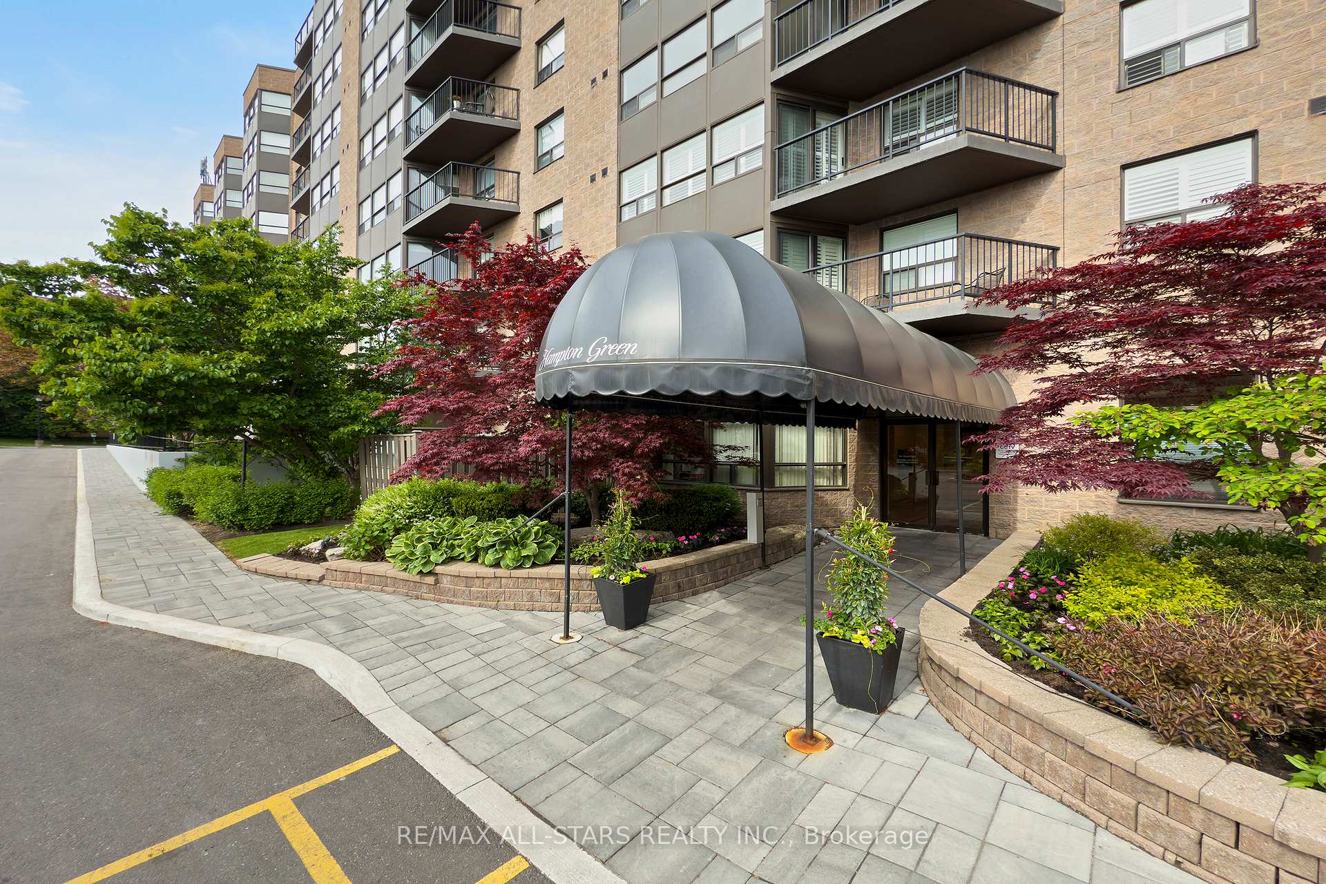 Front of Unit 718, 2 Raymerville Drive
