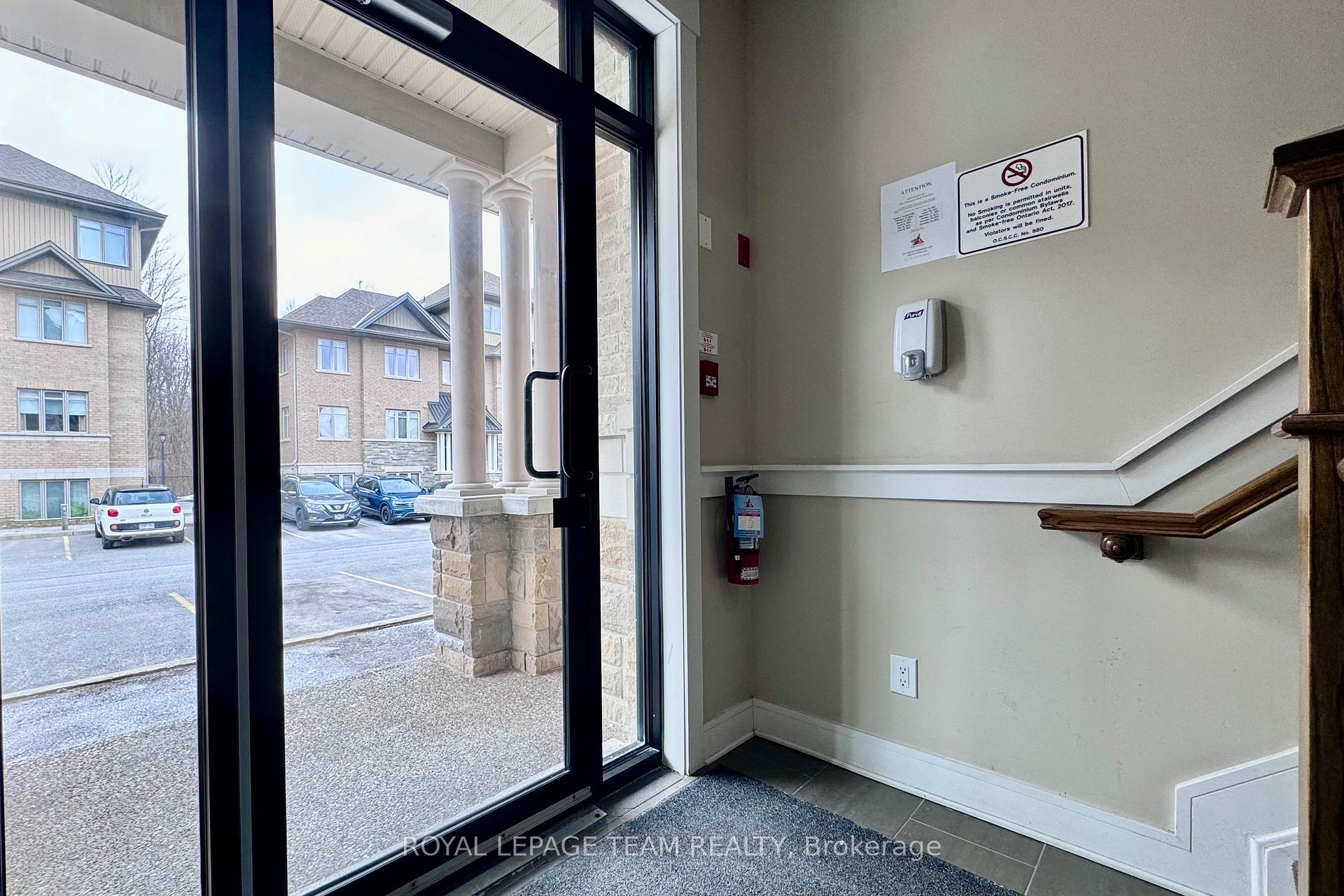 Photo 1 of Unit G, 1011 Beryl Private, Ottawa, Riverside South/Gloucester Glen — HOMEH