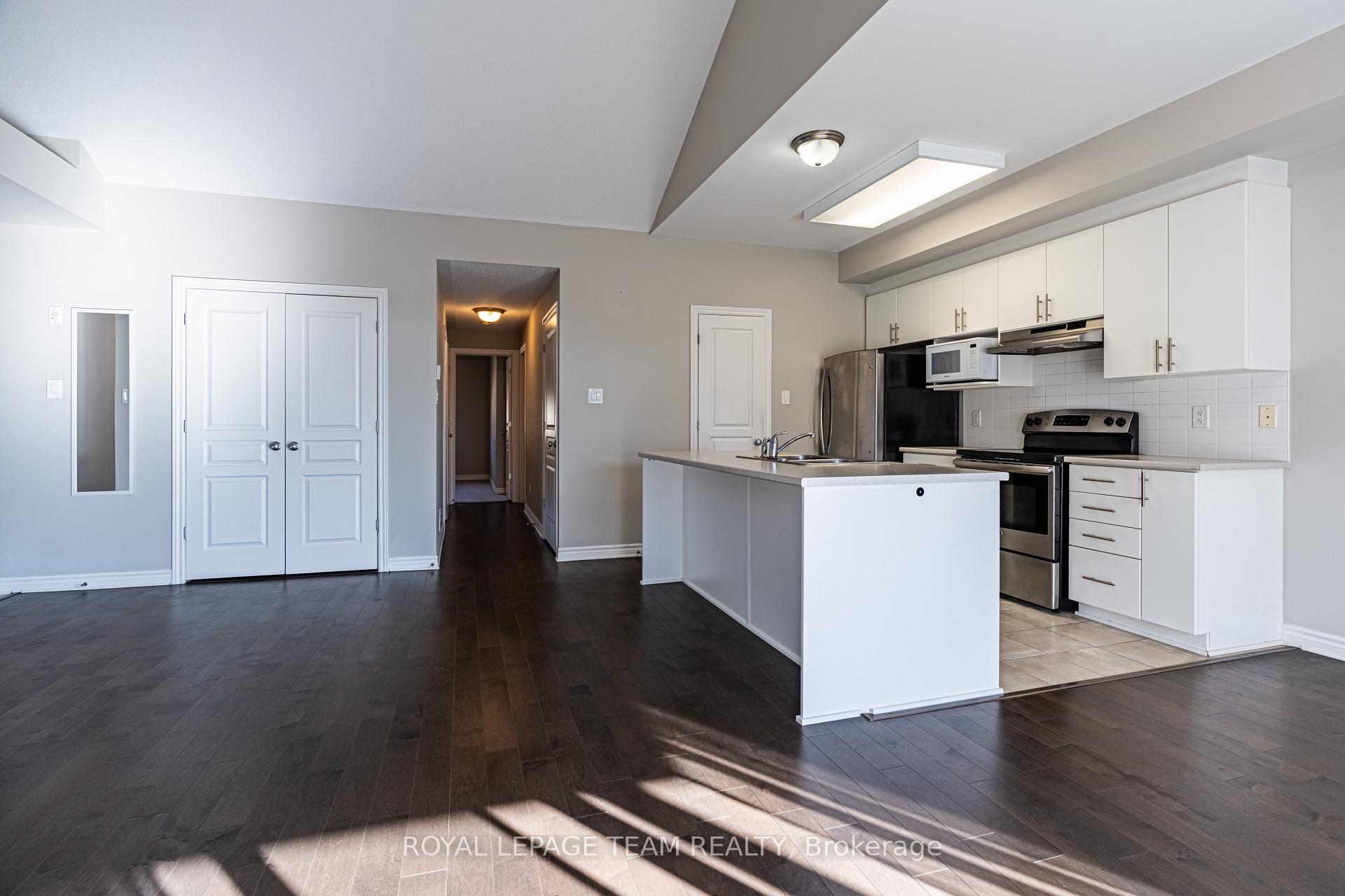 Photo 6 of Unit G, 1011 Beryl Private, Ottawa, Riverside South/Gloucester Glen — HOMEH